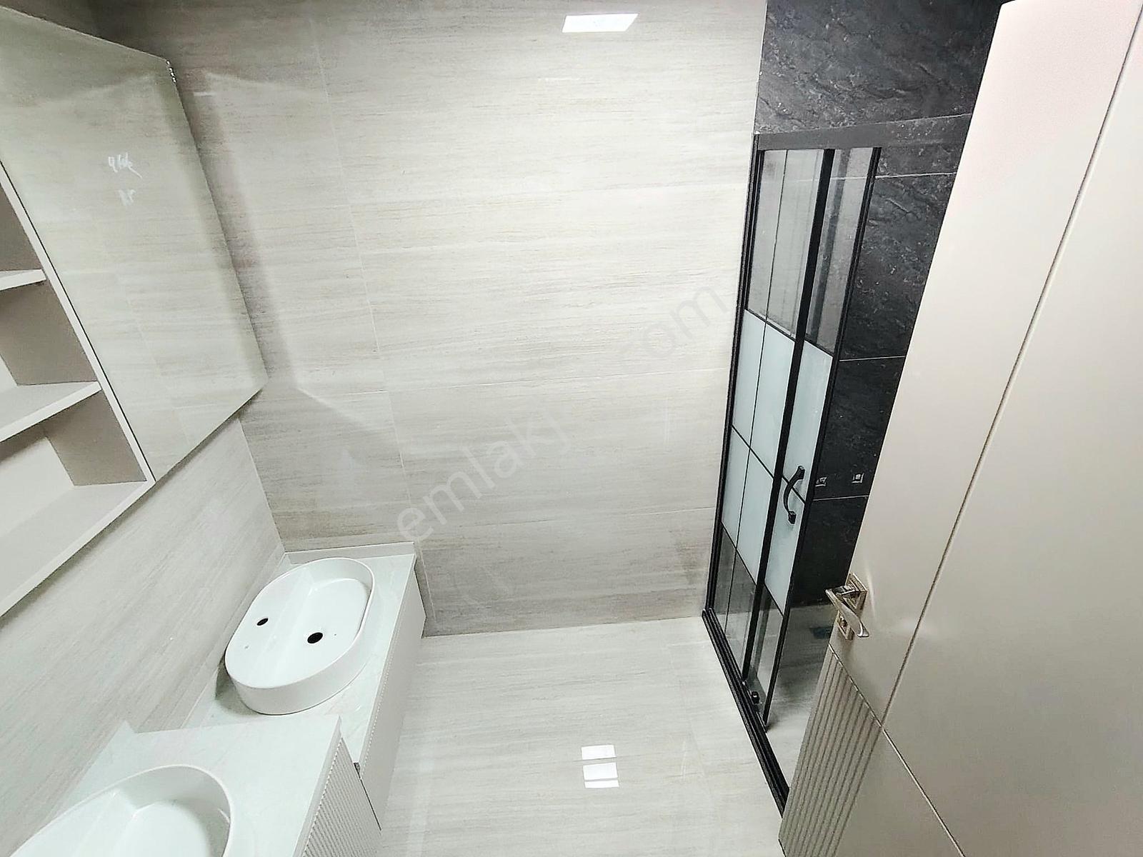Marka Invest Susuz'da Sıfır Hemen Tapu Hemen Teslim 4+1+1 Lux Daire - Görsel 30