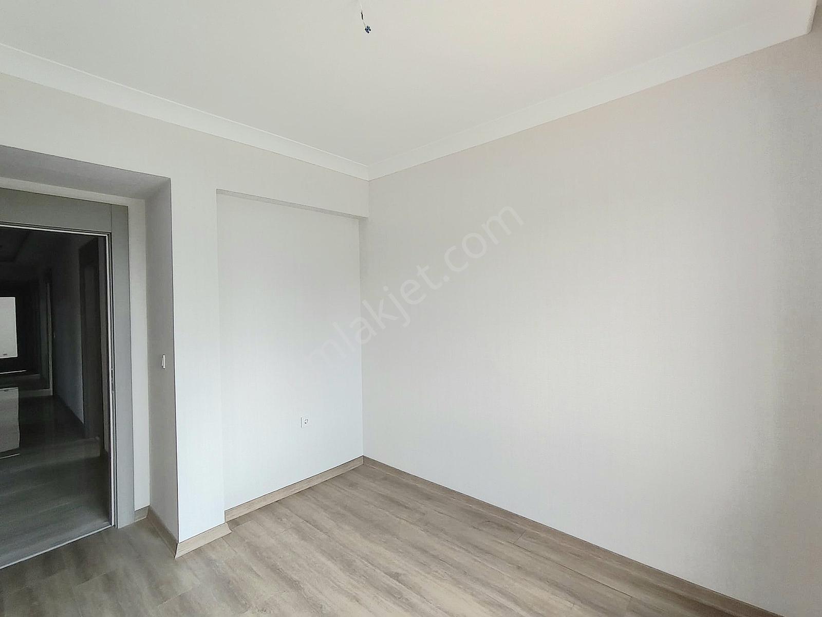 Marka Invest Susuz'da Sıfır Hemen Tapu Hemen Teslim 4+1+1 Lux Daire - Görsel 26