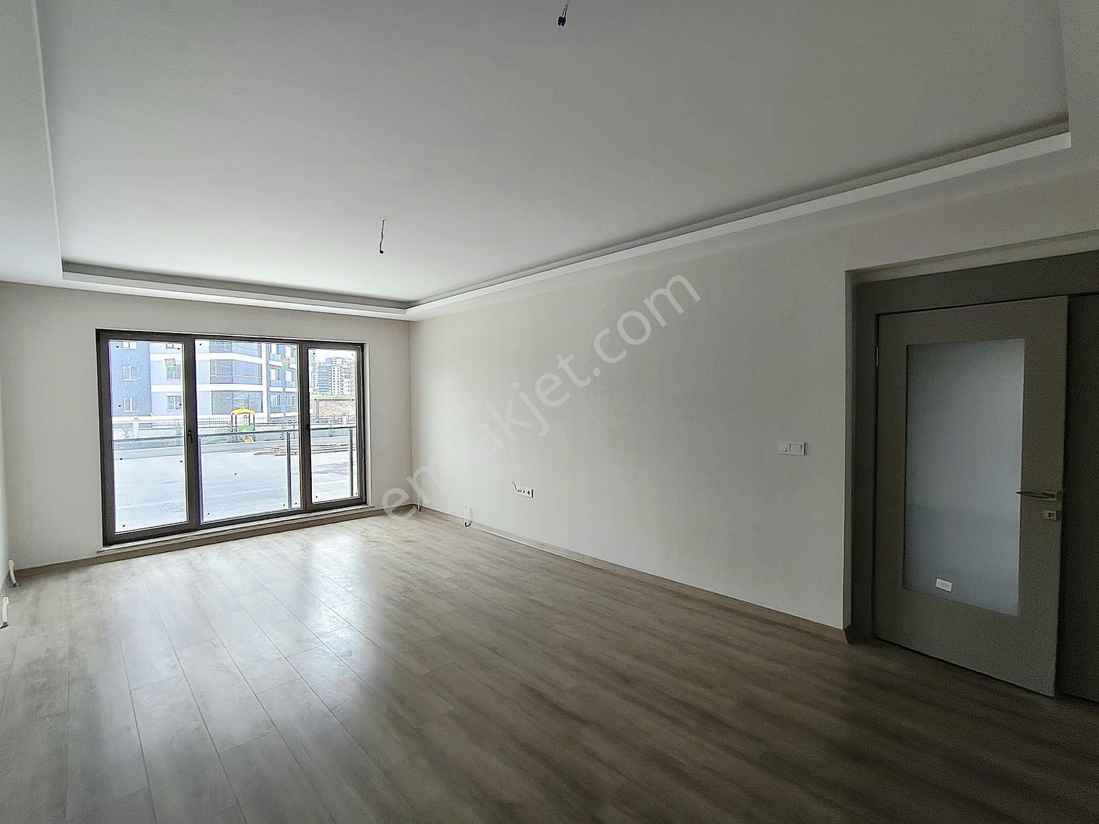 Marka Invest Susuz'da Sıfır Hemen Tapu Hemen Teslim 4+1+1 Lux Daire - Görsel 7