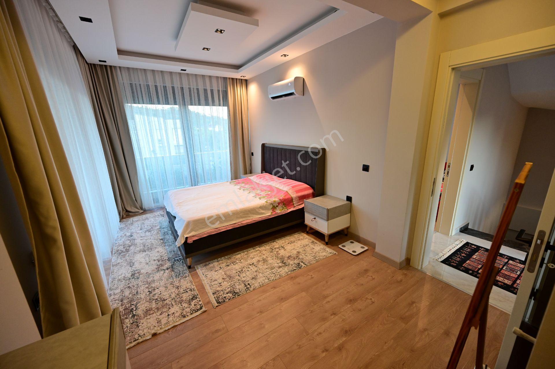 Kemer Kuzdere' De Özel Havuzlu Ve Kış Bahçeli 4+1 Lüks Villa - Görsel 26