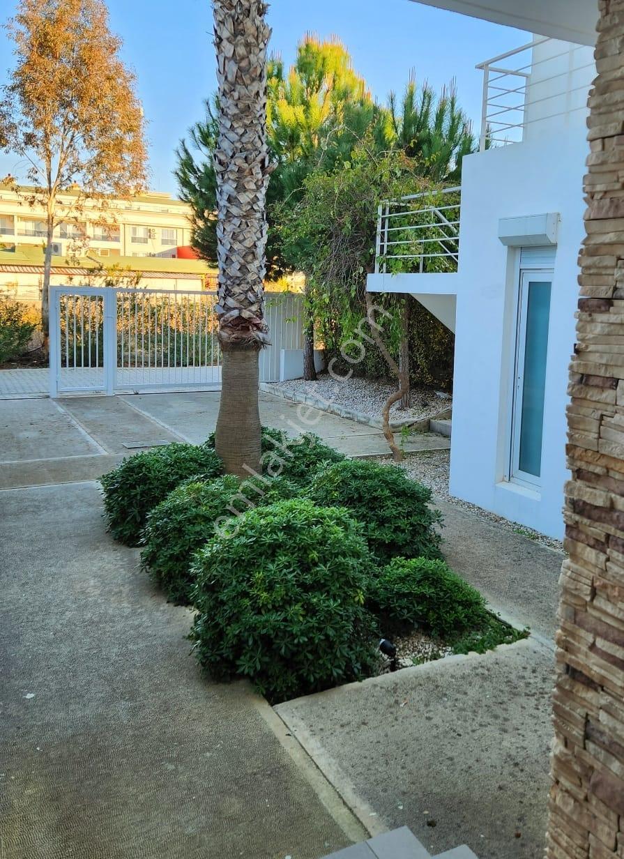 Kadriye'de Eşyalı 4+1 Müstakil Havuz Ve Otoparklı Tripleks Villa - Görsel 35