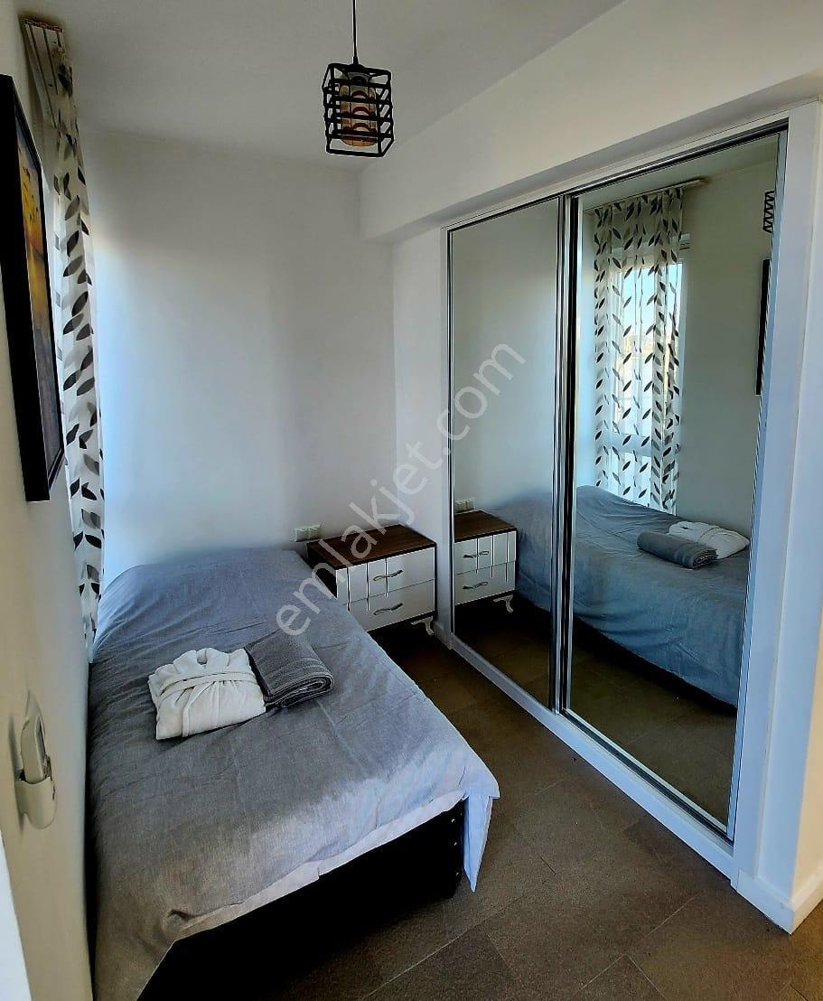Kadriye'de Eşyalı 4+1 Müstakil Havuz Ve Otoparklı Tripleks Villa - Görsel 13