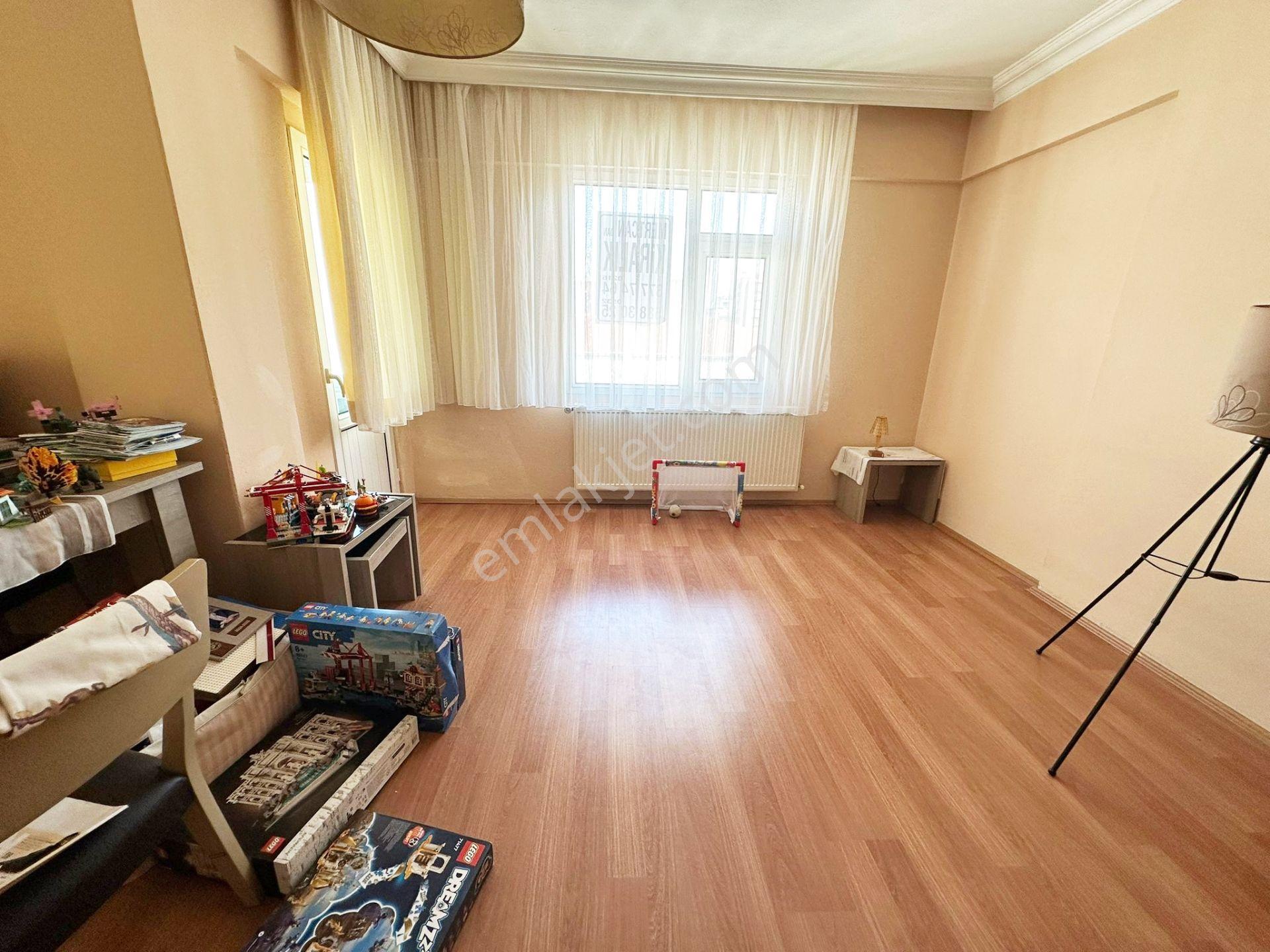 Mertcan Dan Yakacık Meydana Yürüme Arakat 3+1 Fırsat Kiralık Daire - Görsel 3