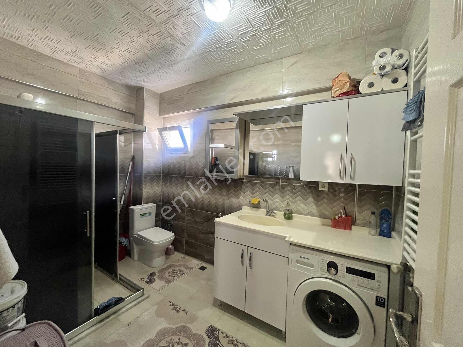 372 M² Arsa İçinde Bahçeli 4+1 Satılık Tripleks - Görsel 20
