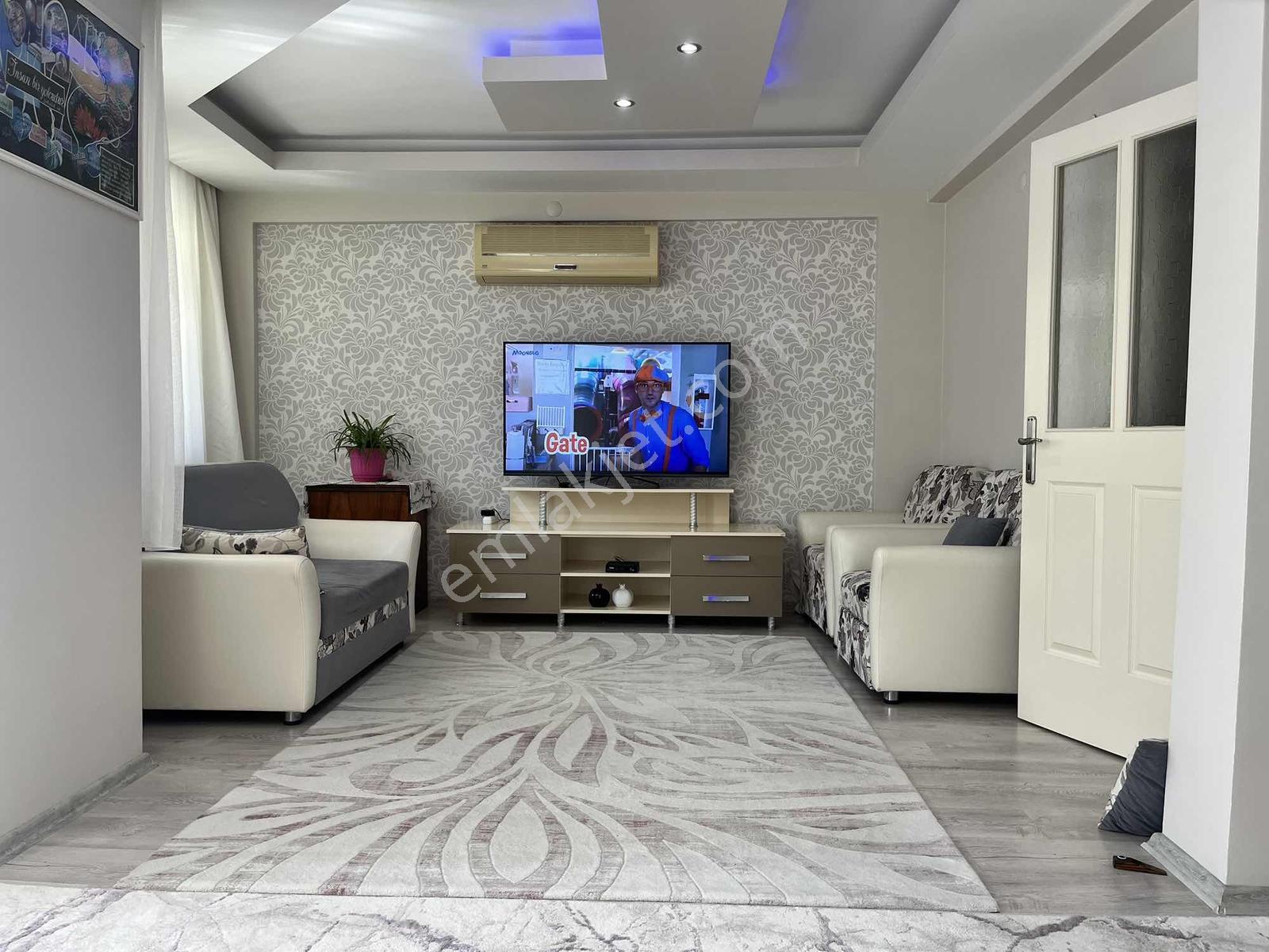 372 M² Arsa İçinde Bahçeli 4+1 Satılık Tripleks - Görsel 22