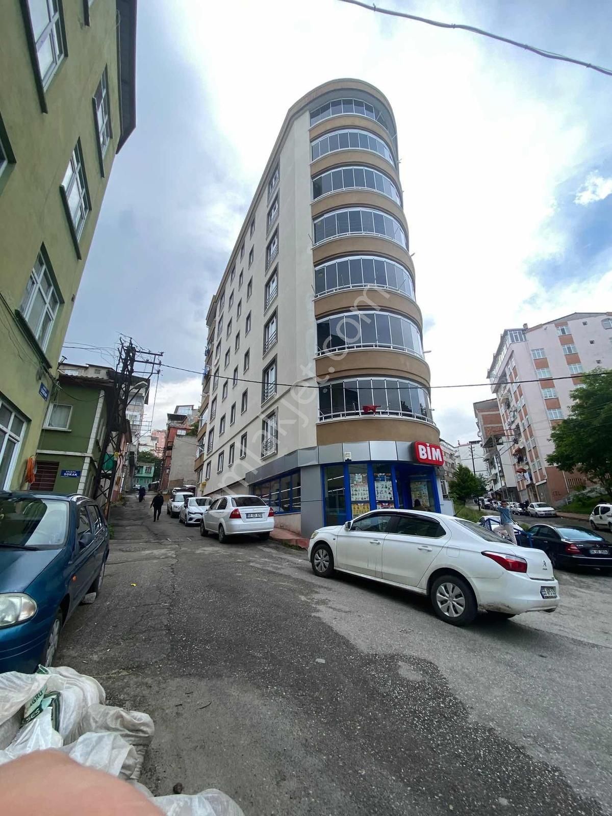 Promade Emlak'tan Unkapanı'nda Kullanışlı 2+1 Satılık Daire... - Görsel 11