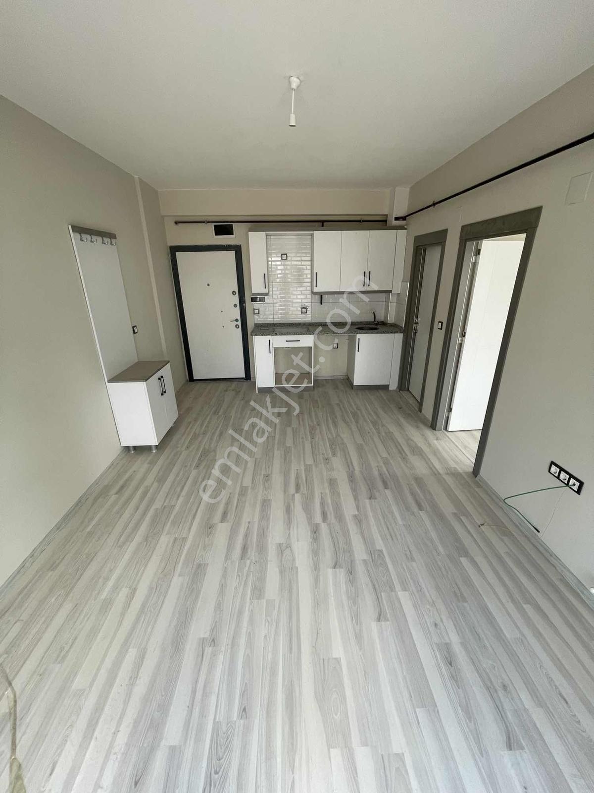 Stadyum Bulvarı Ve Cukurova Fırın Yanı Sıte Icerısınde Genıs 1+1 - Görsel 12