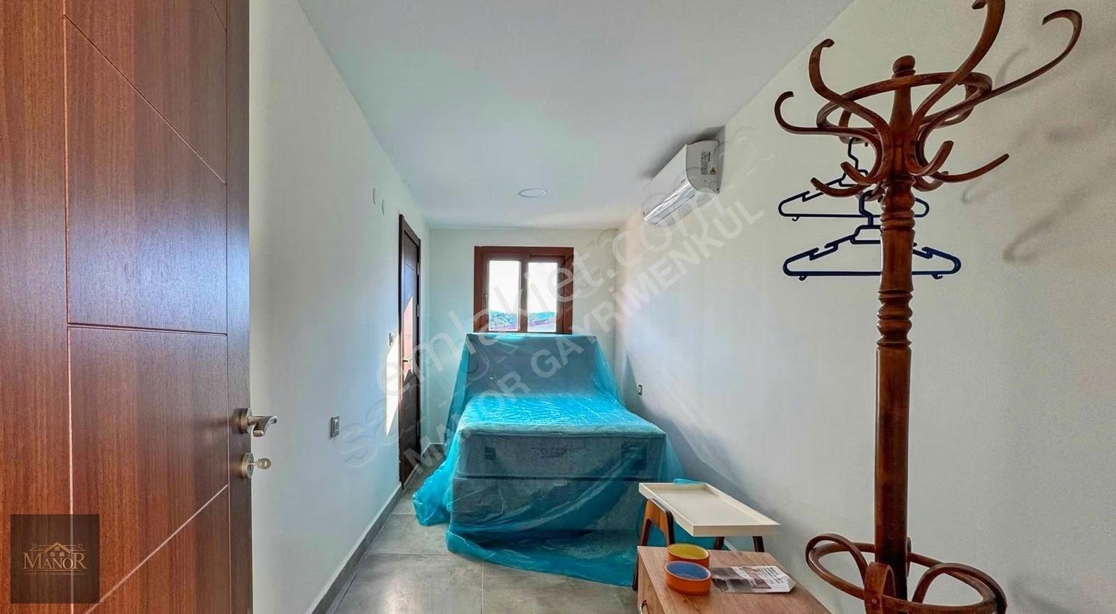 Kuşadasında 6+2 Asansörlü Özel Havuzlu 500 M2 Arsa İçinde Villa - Görsel 6