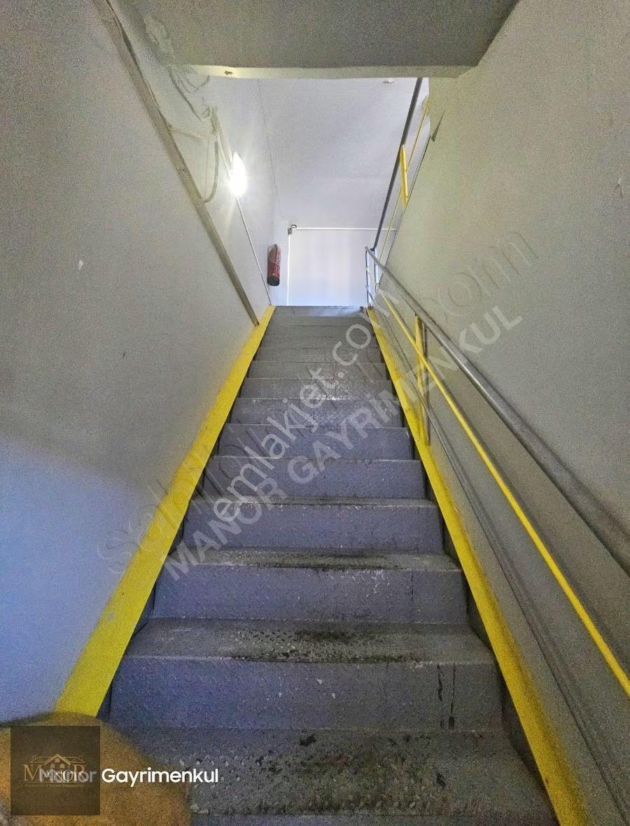 İzmir Çiğli Ege Sanayi Sitesinde Batarlı 180 M2 Satılık Dükkan - Görsel 19