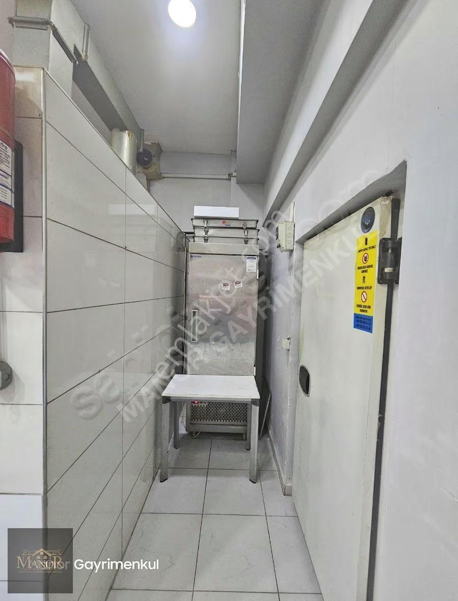 İzmir Çiğli Ege Sanayi Sitesinde Batarlı 180 M2 Satılık Dükkan - Görsel 14