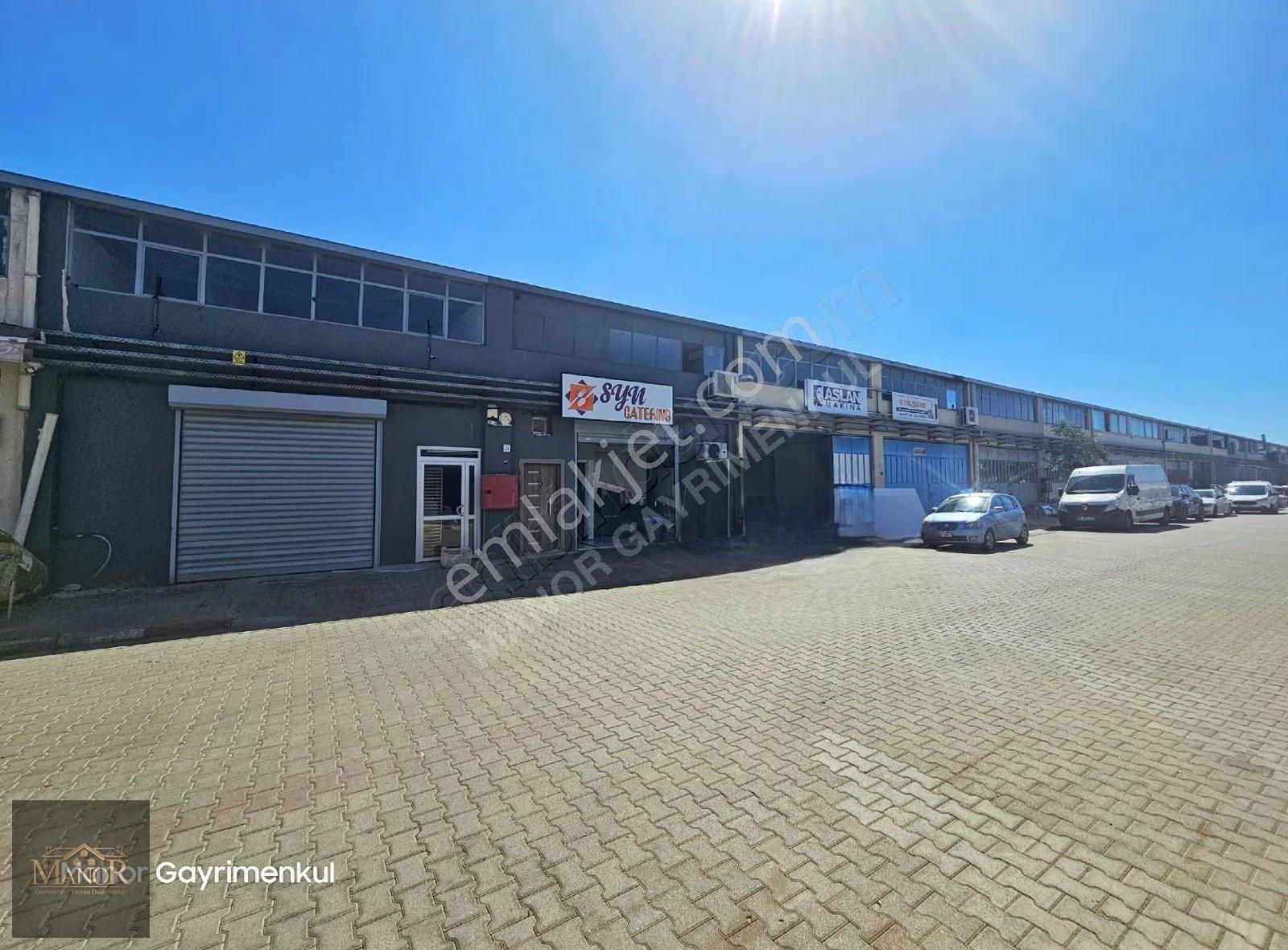 İzmir Çiğli Ege Sanayi Sitesinde Batarlı 180 M2 Satılık Dükkan - Görsel 2