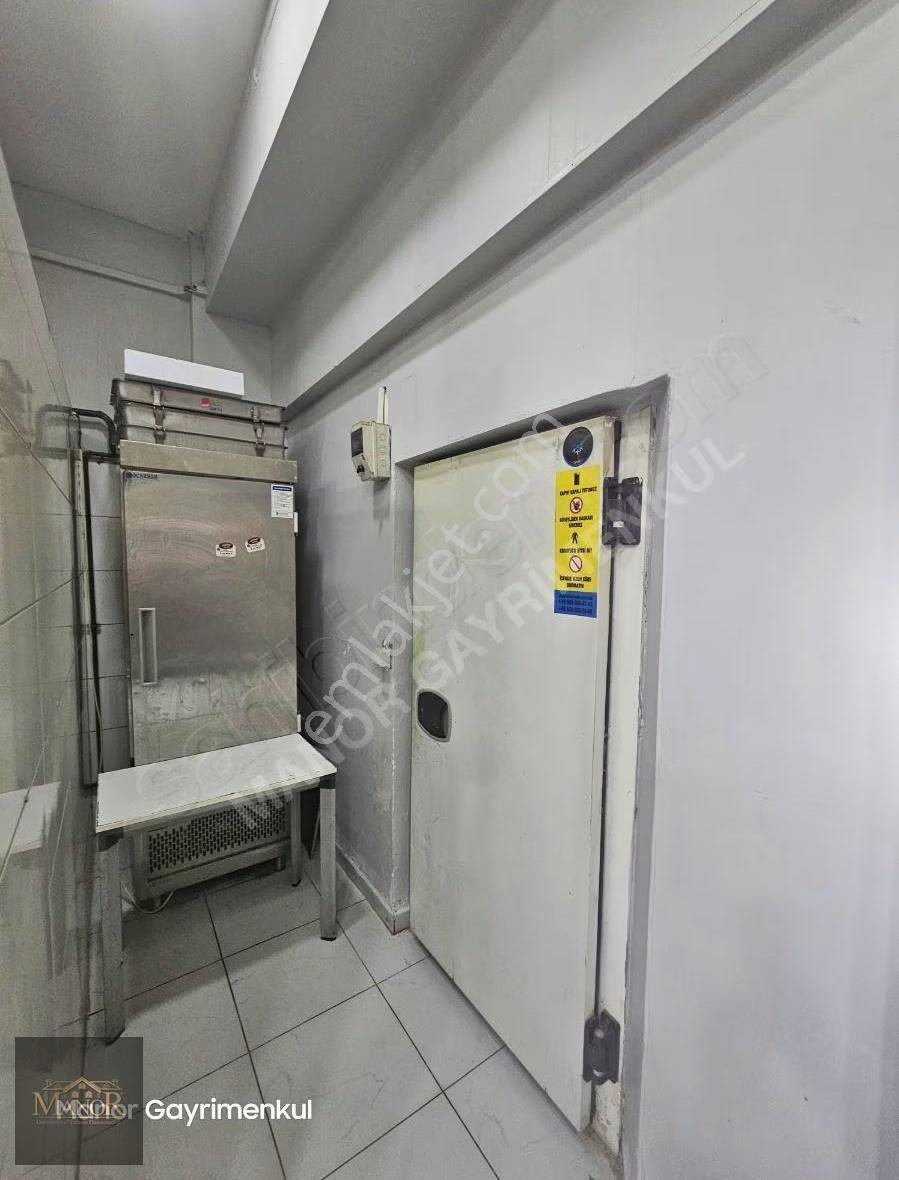 İzmir Çiğli Ege Sanayi Sitesinde Batarlı 180 M2 Satılık Dükkan - Görsel 7