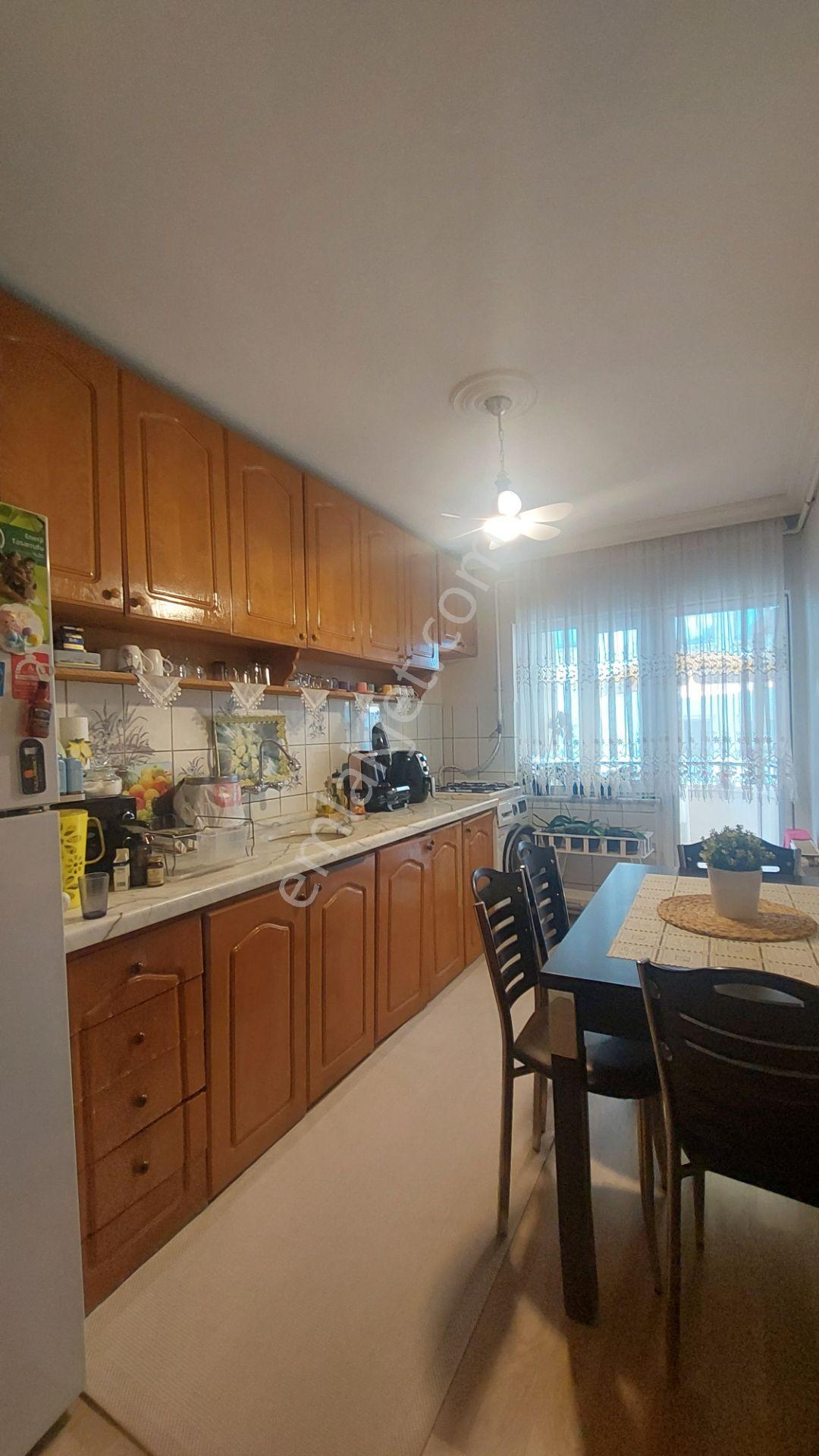 Suzan Emlaktan Yalı Mah 3+1 Arakat Temız Masrafsız Asansorlu - Görsel 2