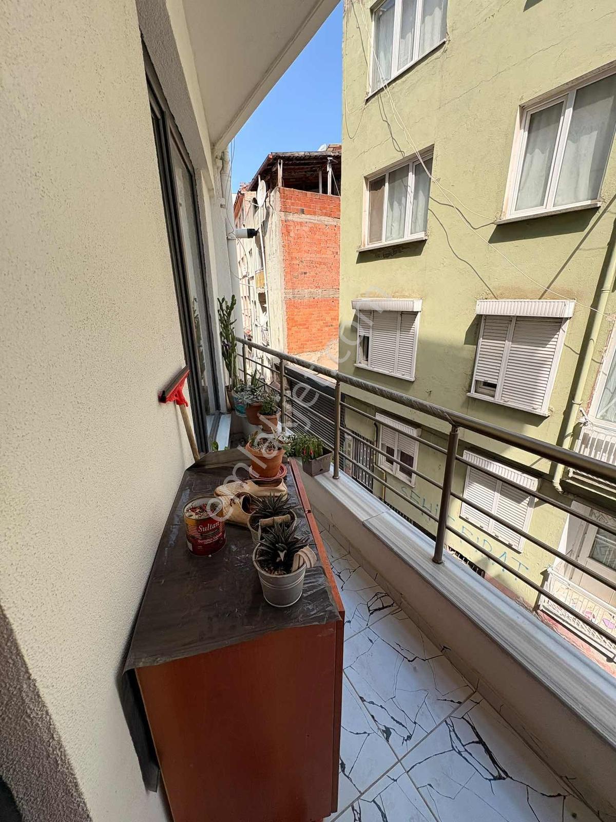 Kasaplar Mahallesi Atalar Caddesinde Satılık 2+1 Daire - Görsel 14