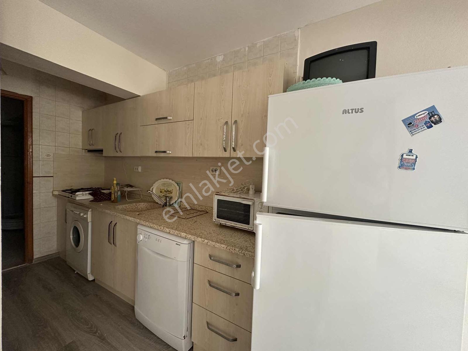 Altınkum Emlak'tan Sarımsaklı'da Merkezi Konumda 1+1 Kiralık - Görsel 9