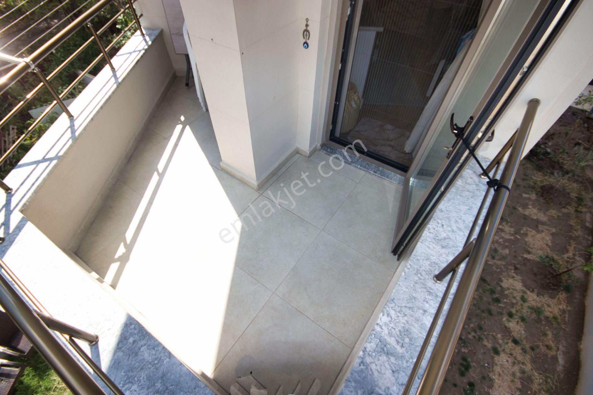 Aktif'ten Akçay Merkezde Satılık Denize Yakın Arakat Ön Cephe Lüx 1+1 Daire - Görsel 23