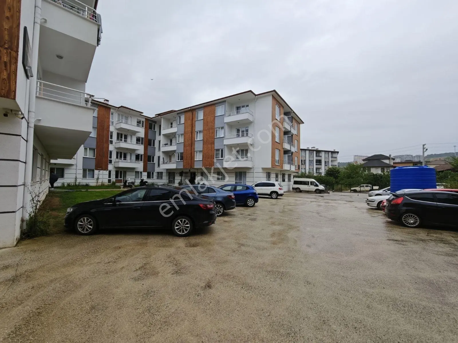 Düzce Üniversite Yanı 1+1 Eşyalı Satılık Daire Güney C. Arakat !