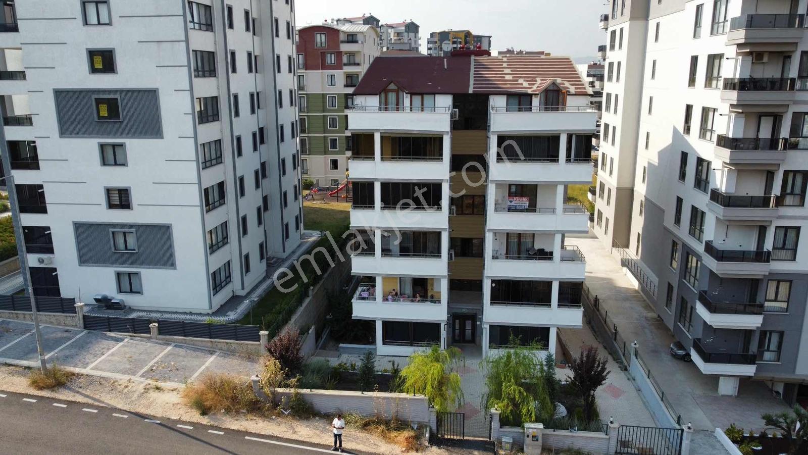 Kızılcıklı'da Satılık 3+1 Çatı Dubleks Daire - Görsel 17