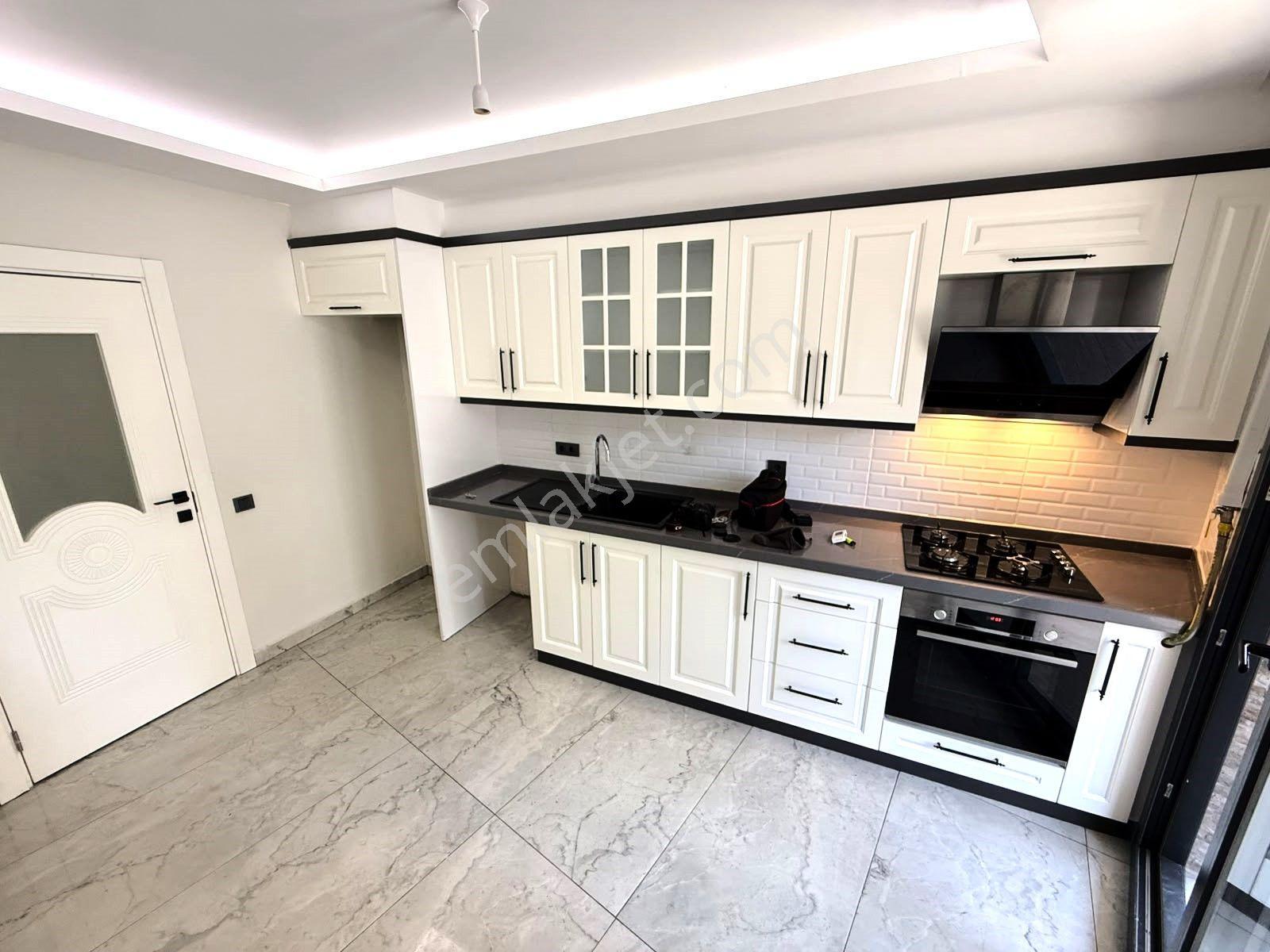 𝄞afişi Melodi'den En İyi Lokasyonda 2+1 Ayrı Mutfaklı Ön Cephe Cam Balkon Kiralık Daire - Görsel 14