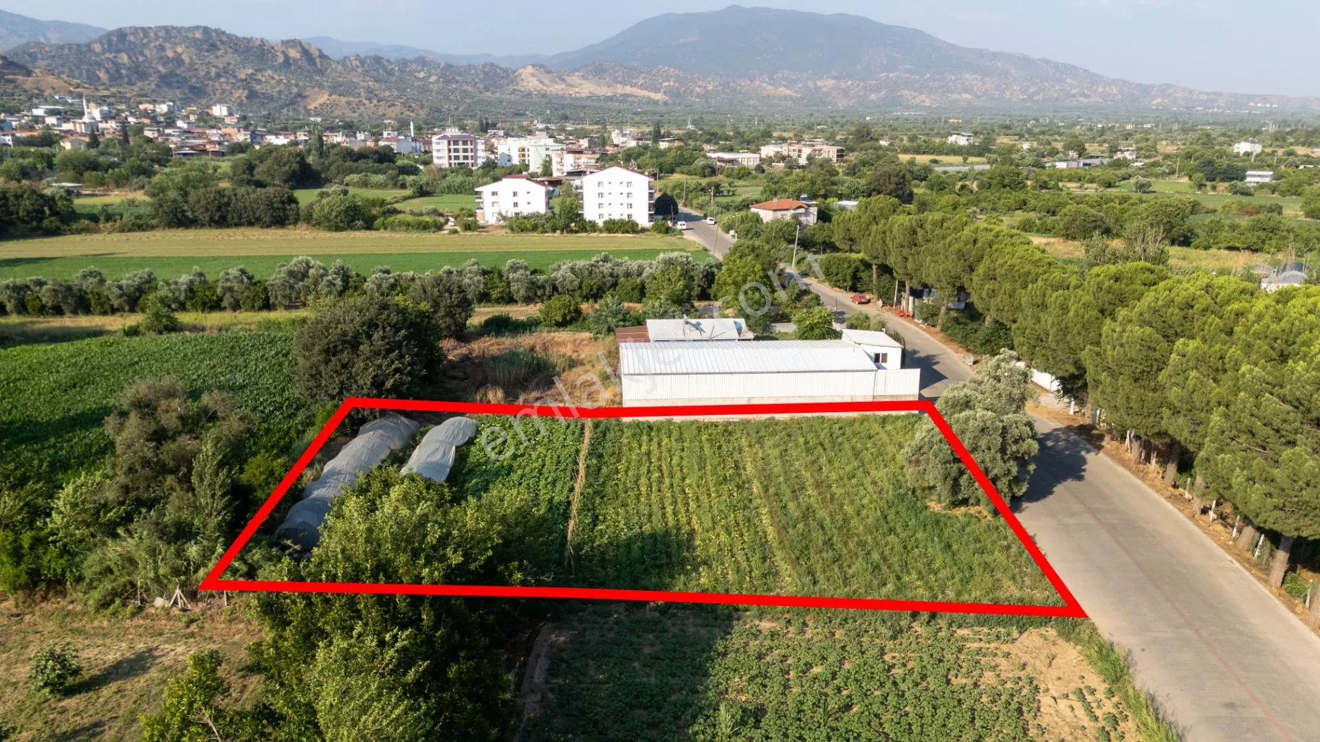 Nazilli Arslanlı Mahallesi'nde Satılık 1871 M² Kısmi İmarlı Arsa - Görsel 3