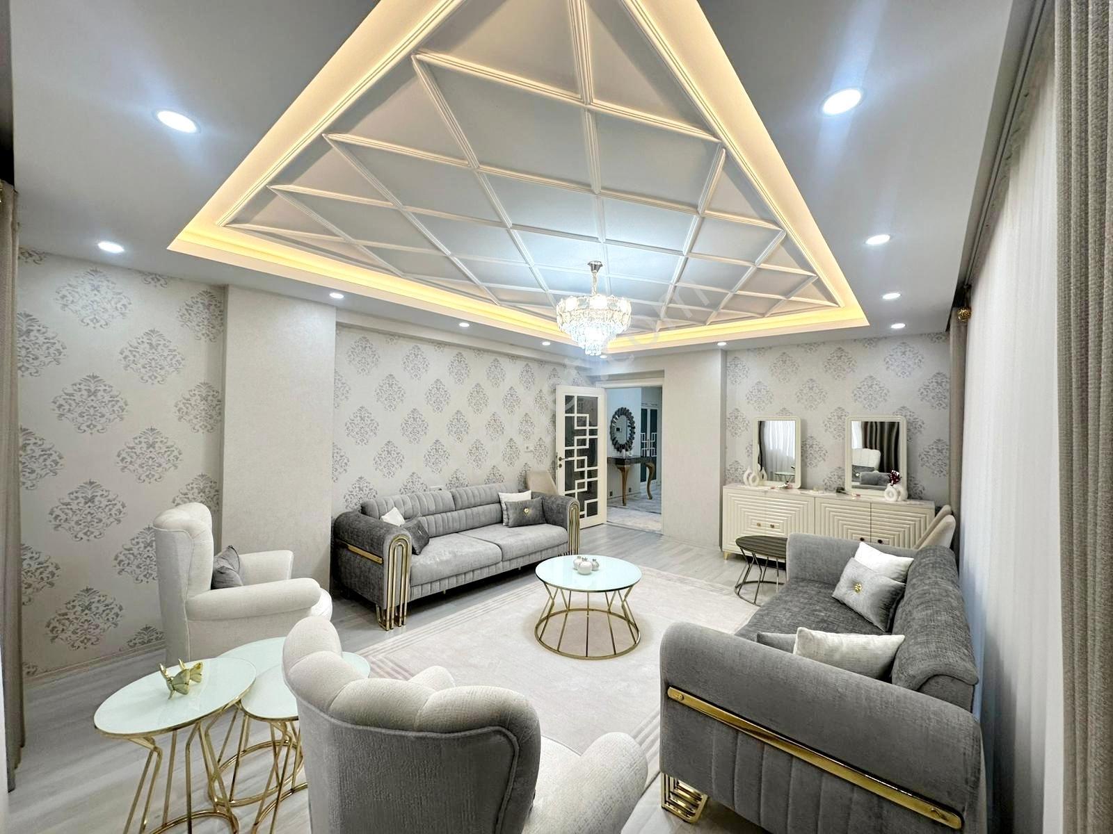 Belkız'da Kuruş Masrafsız Nezih Sitede Az Katlı Ultralüx 3+1 - Görsel 13
