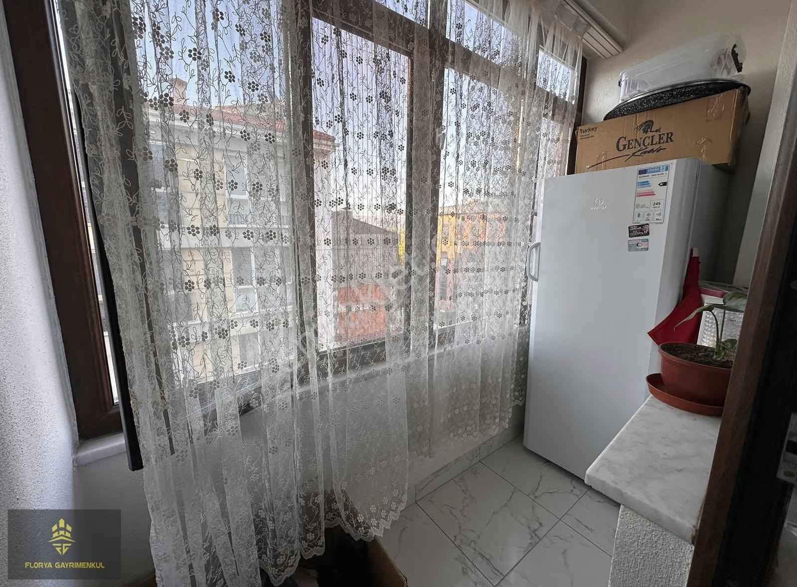 Florya Gmden Şirintepenin En Gözde Yerinden Bakımlı 3+1 Daire - Görsel 14