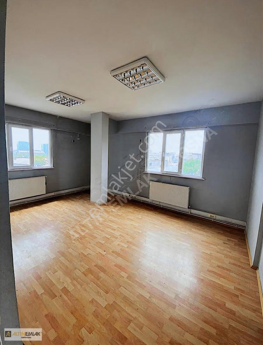 Çobançeşme'de Kiralık 1200m² Müstakil Bina (imalata Uygun) - Görsel 11