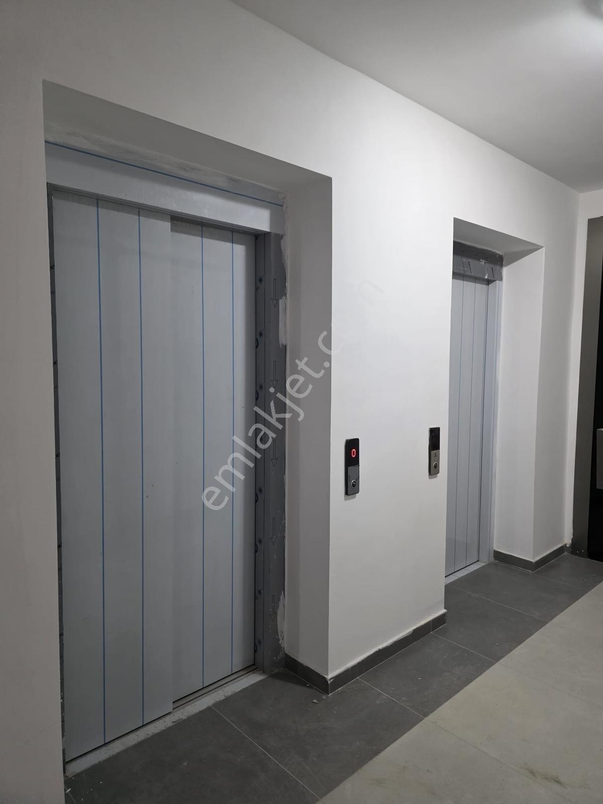 Keşif Gayrimenkul Cadde Loft 2+1 Kiralık - Görsel 28