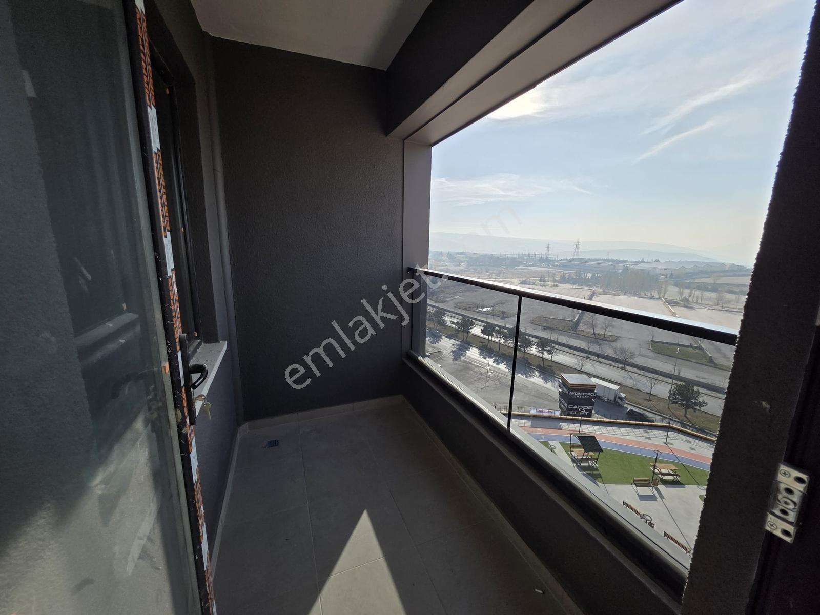 Keşif Gayrimenkul Cadde Loft 2+1 Kiralık - Görsel 21