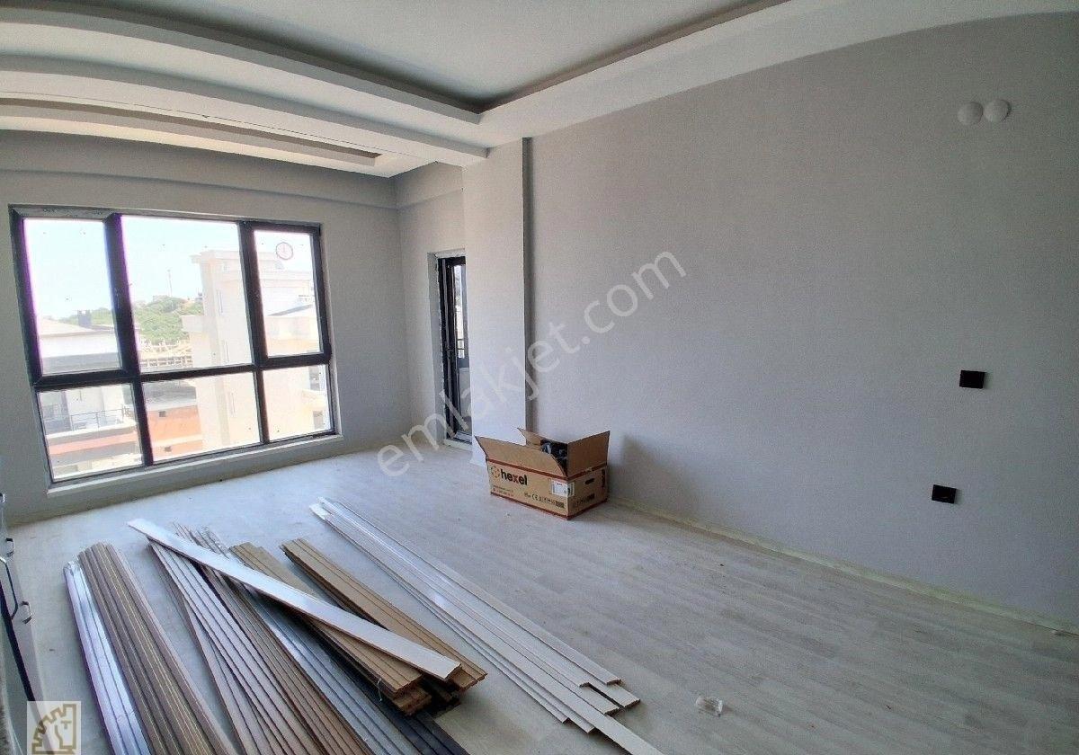 Truvadan Körfezde Geniş Hollü Deniz Manzaralı Satılık 1+1 Daire - Görsel 9