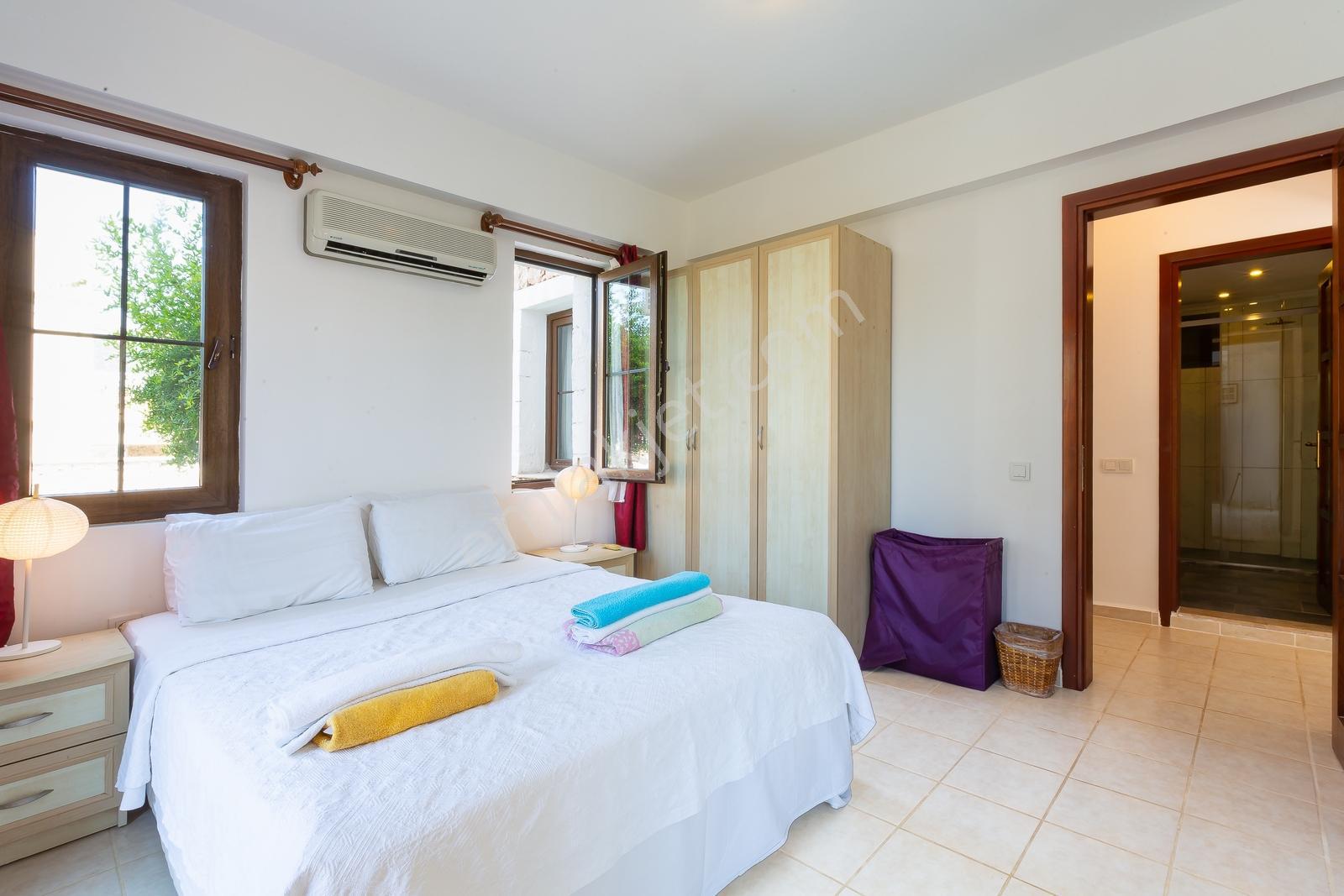 Kalkan Merkeze Yürüme Mesafesinde 2+1 Daire - Görsel 15