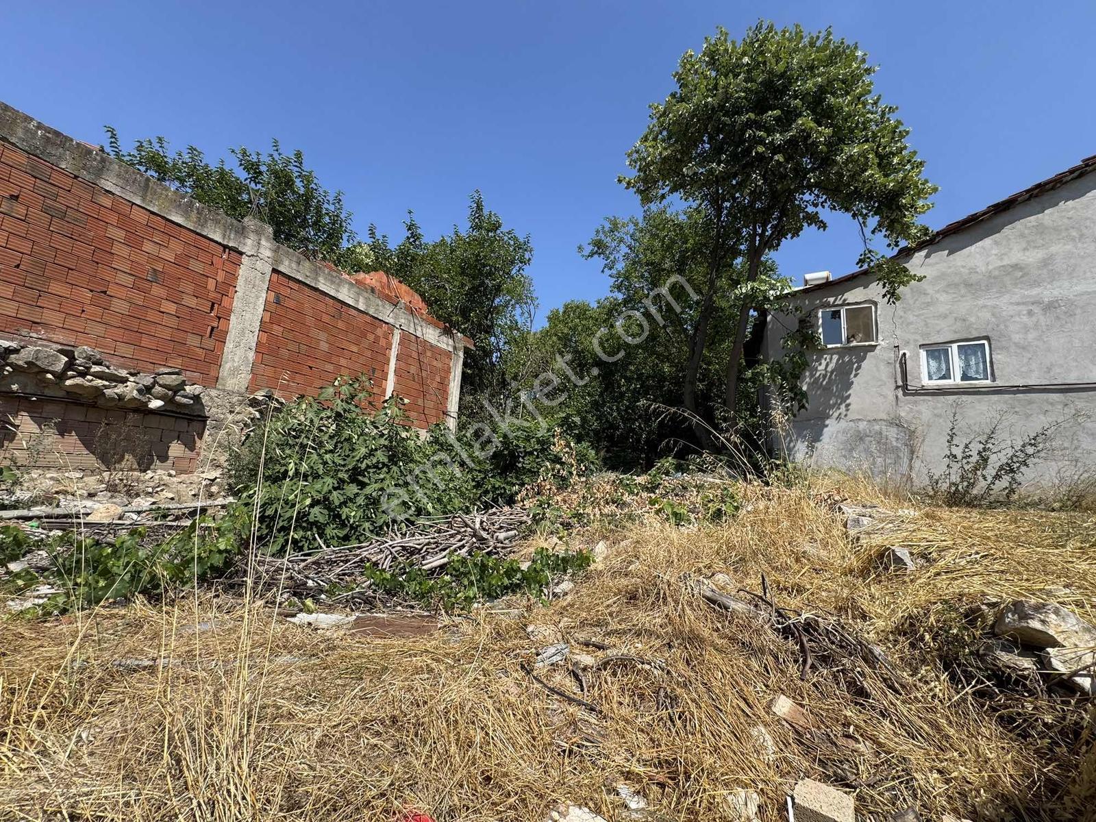 BEKA GAYRİMENKUL DEN GEDELEK KÖYÜNDE 206 M2 İMARLI ARSA - Daha fazla
