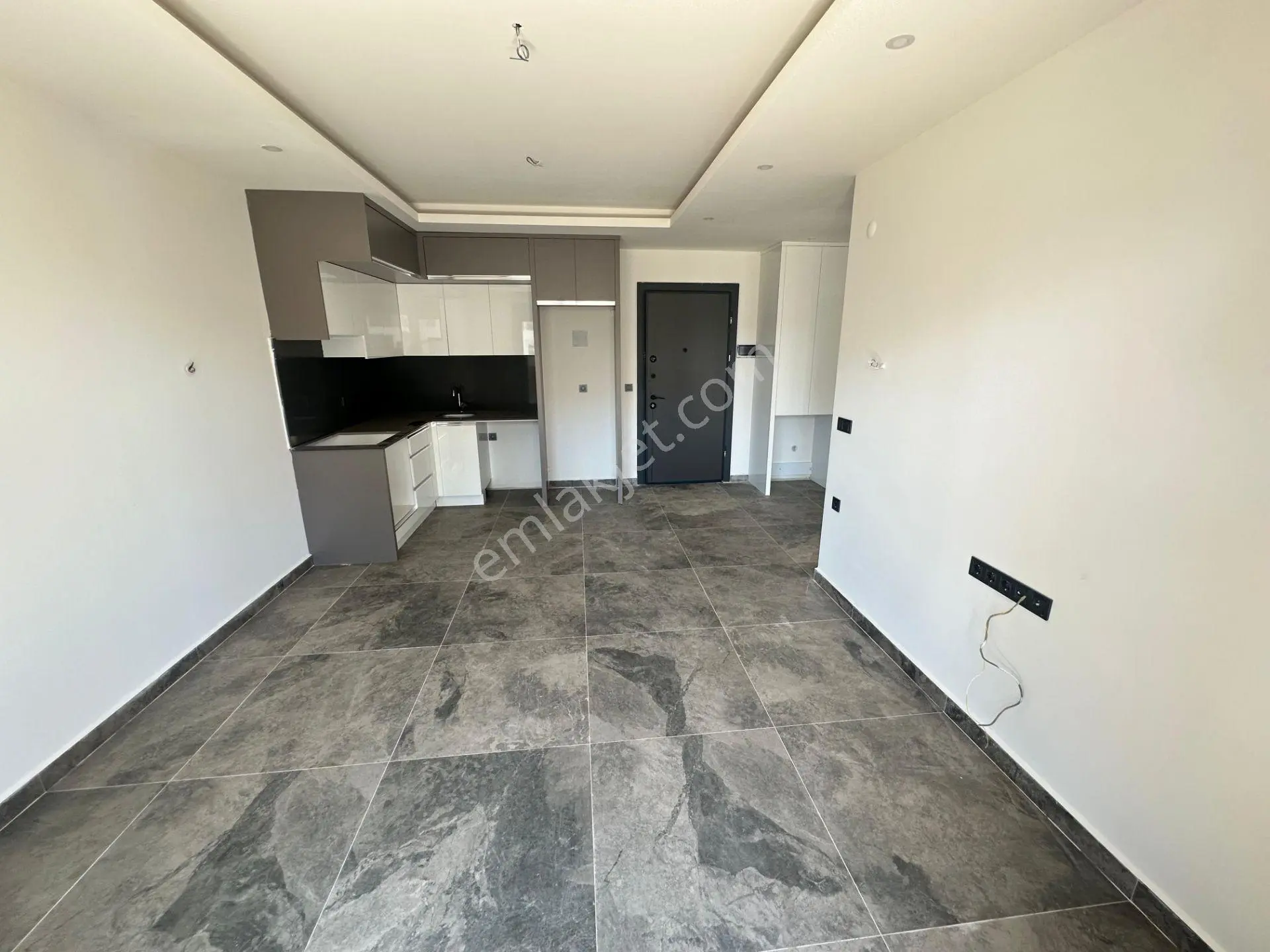 Mahmutlar Mahallesi Casa Del Sol Rezidans'ta 1+1 Boş Kiralık Daire