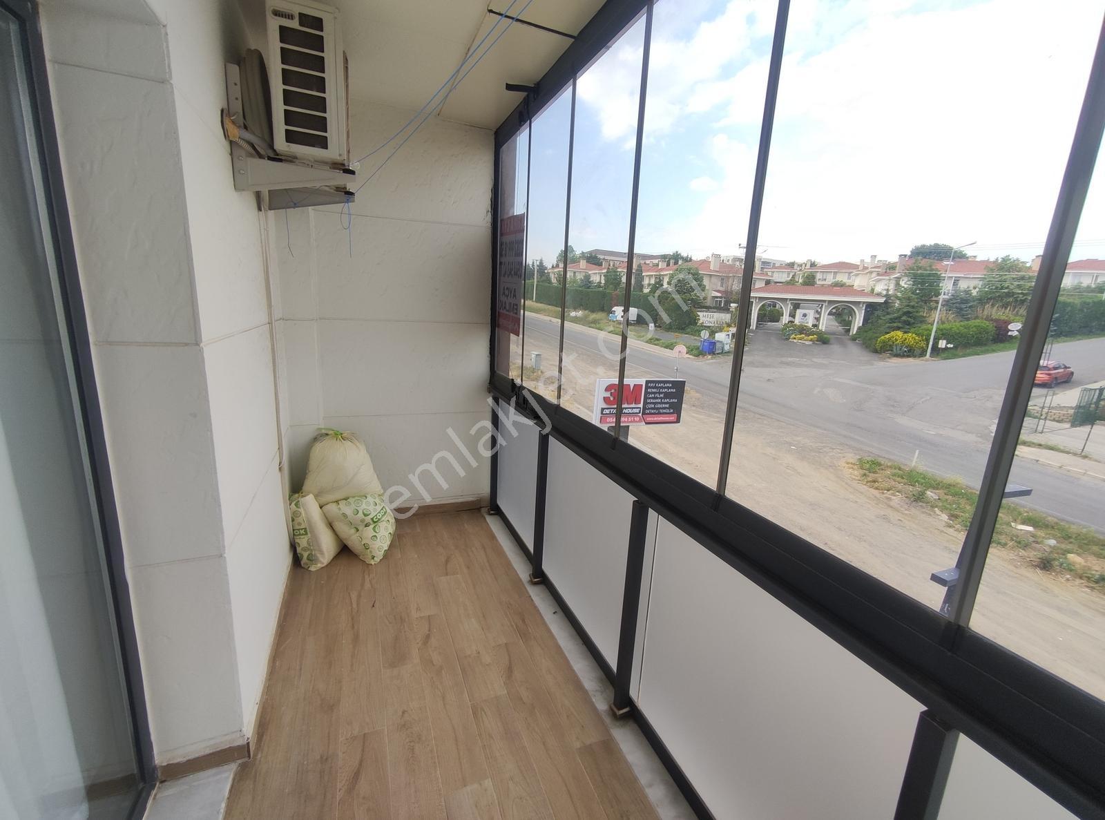 Ful Donanımlı Sitede Ayçadan Kiralık 1+1 Ful Eşyalı Daireler - Görsel 17