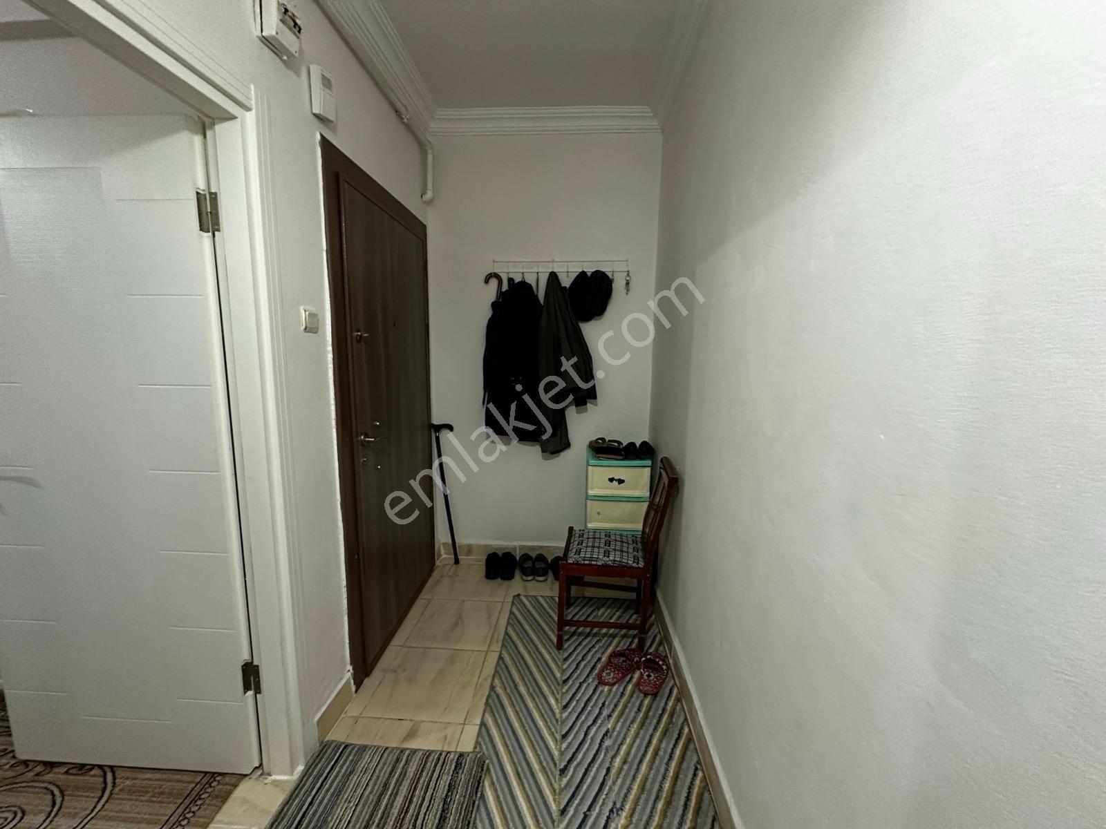 Ömürevleri Eşyalı Kiralık 3.kat 3+1 Daire - Görsel 8