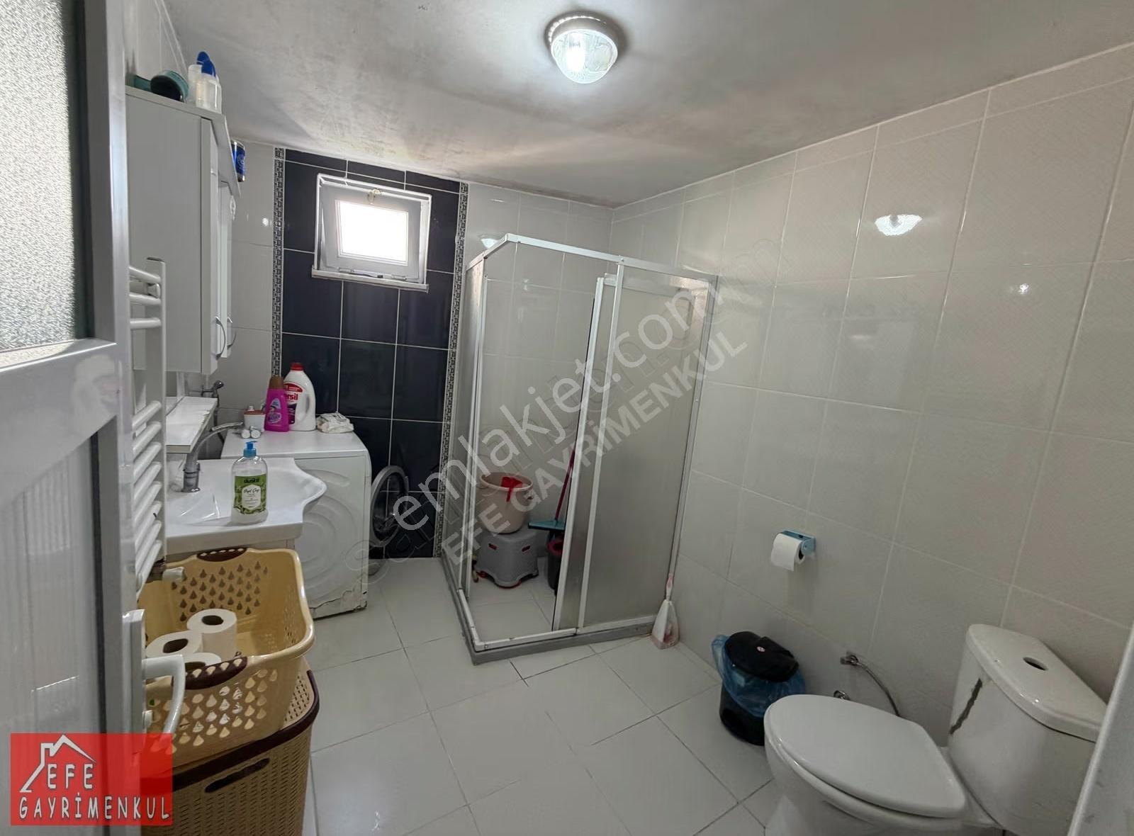 Samandıra Tam Merkezde Asansörlü Kombili İskanlı 2+1 Lüks Daire