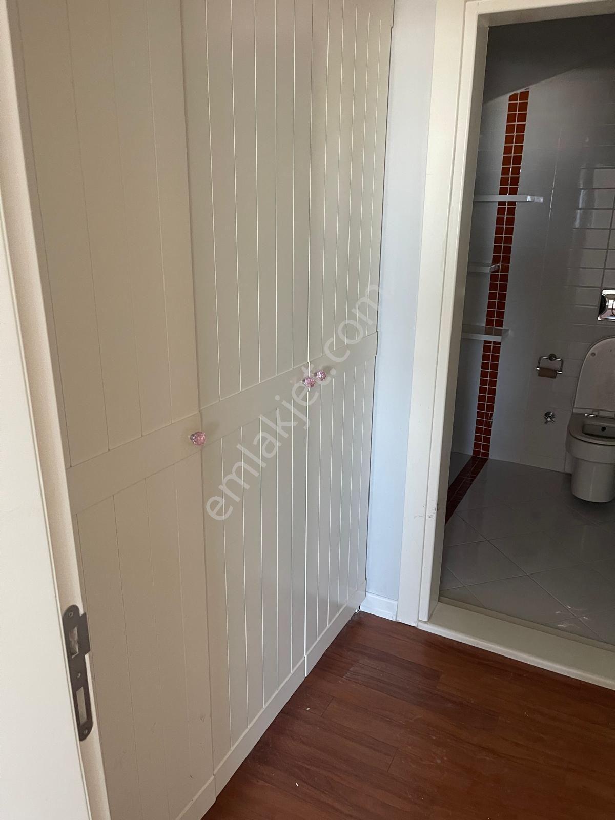 Hipotez'den Beşevler Ana Cadde Üzerinde 5+1 Geniş Dubleks Daire - Görsel 8