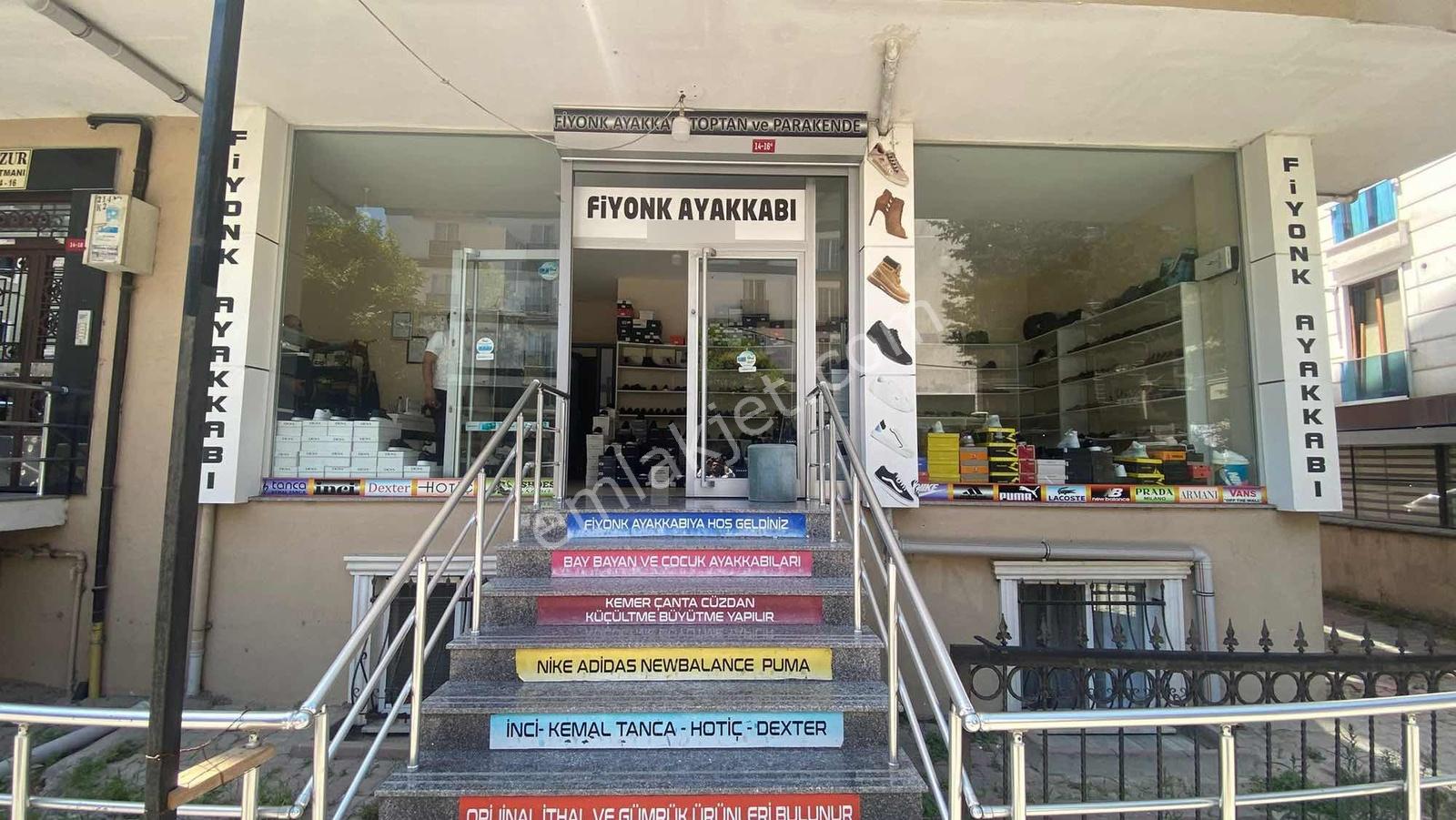 Nc Emlak Çekmeköyde Satılık Dükkan İçinde Kiracılı Yatırımlık - Görsel 17