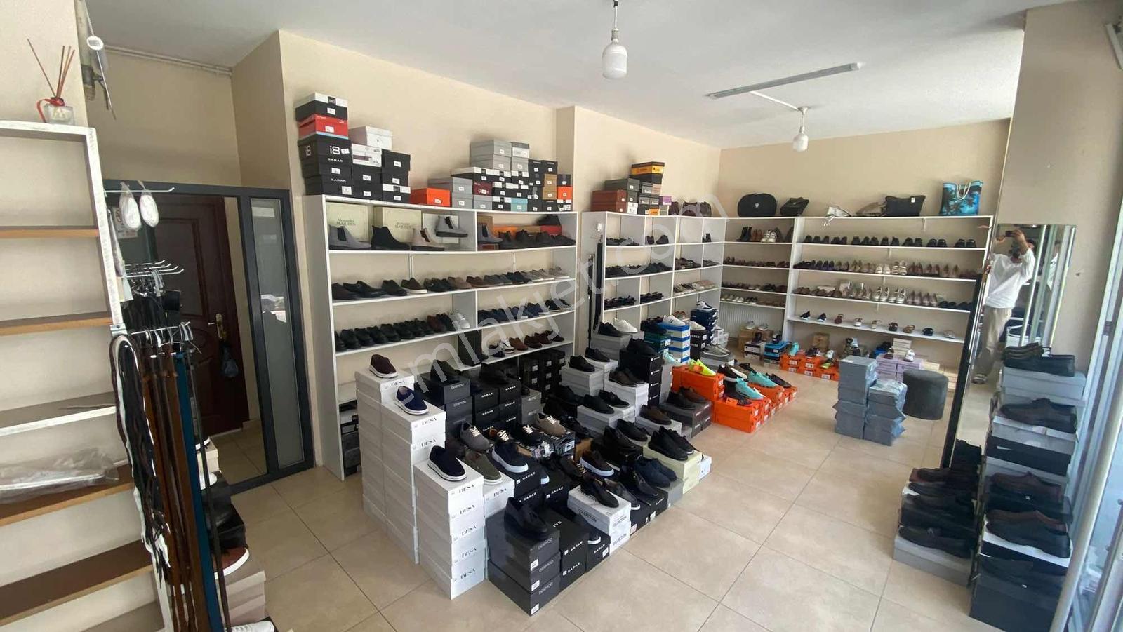 Nc Emlak Çekmeköyde Satılık Dükkan İçinde Kiracılı Yatırımlık - Görsel 29