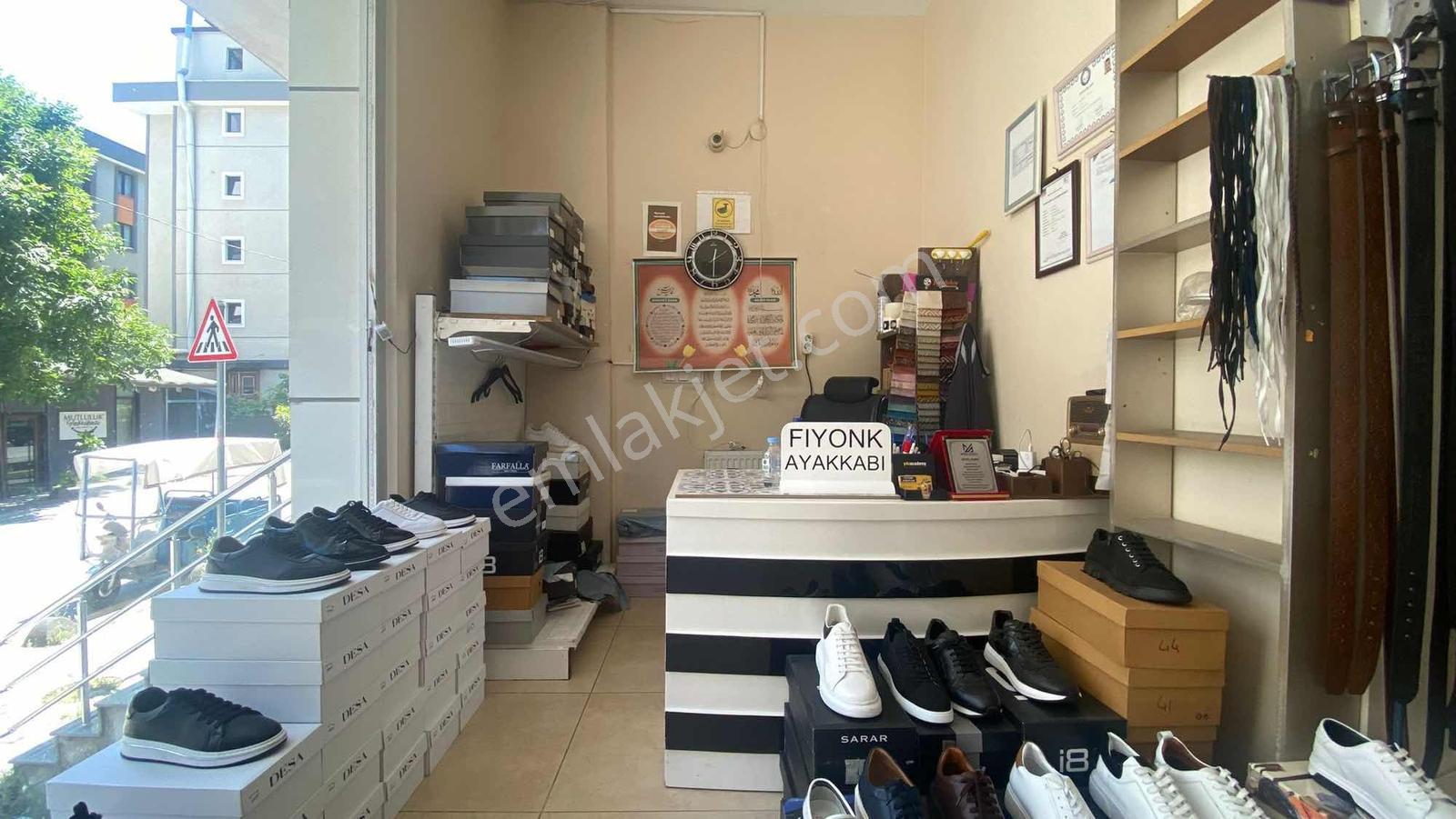 Nc Emlak Çekmeköyde Satılık Dükkan İçinde Kiracılı Yatırımlık - Görsel 32