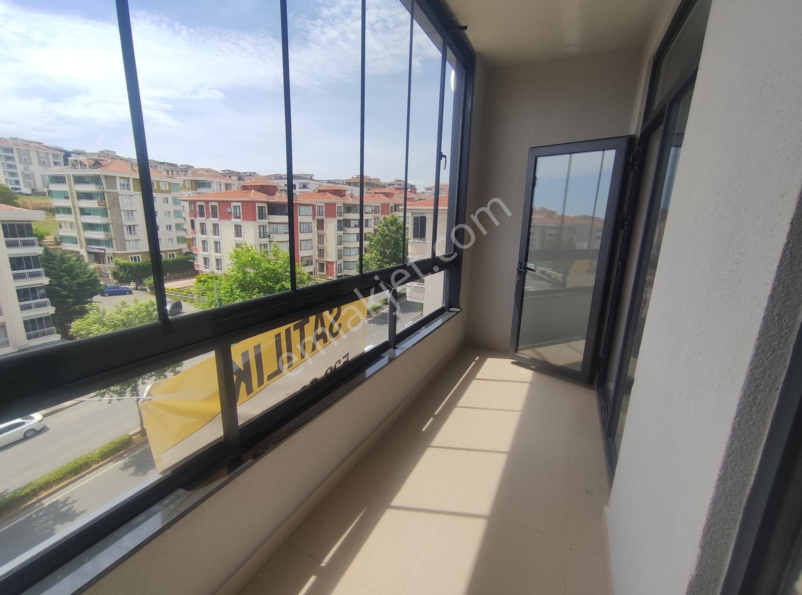 Cadde Üzeri Hem Daire Hem Ofis İçin Uygun Ayça'dan Kiralık 1+1 - Görsel 9