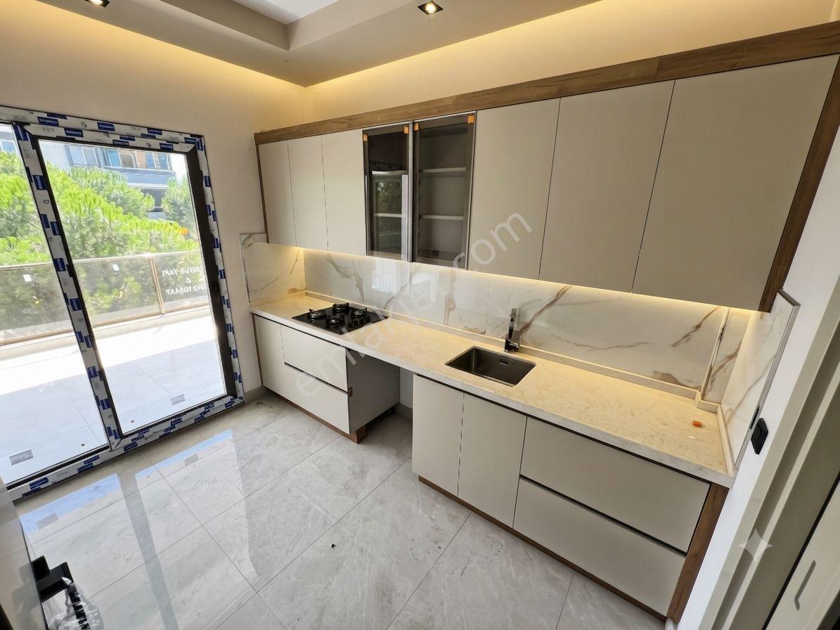 Aktif'ten Zeytinlide Satılık Yerden Isıtmalı Mtasarım Harikası Ön Cephe 2+1 Daire - Görsel 2