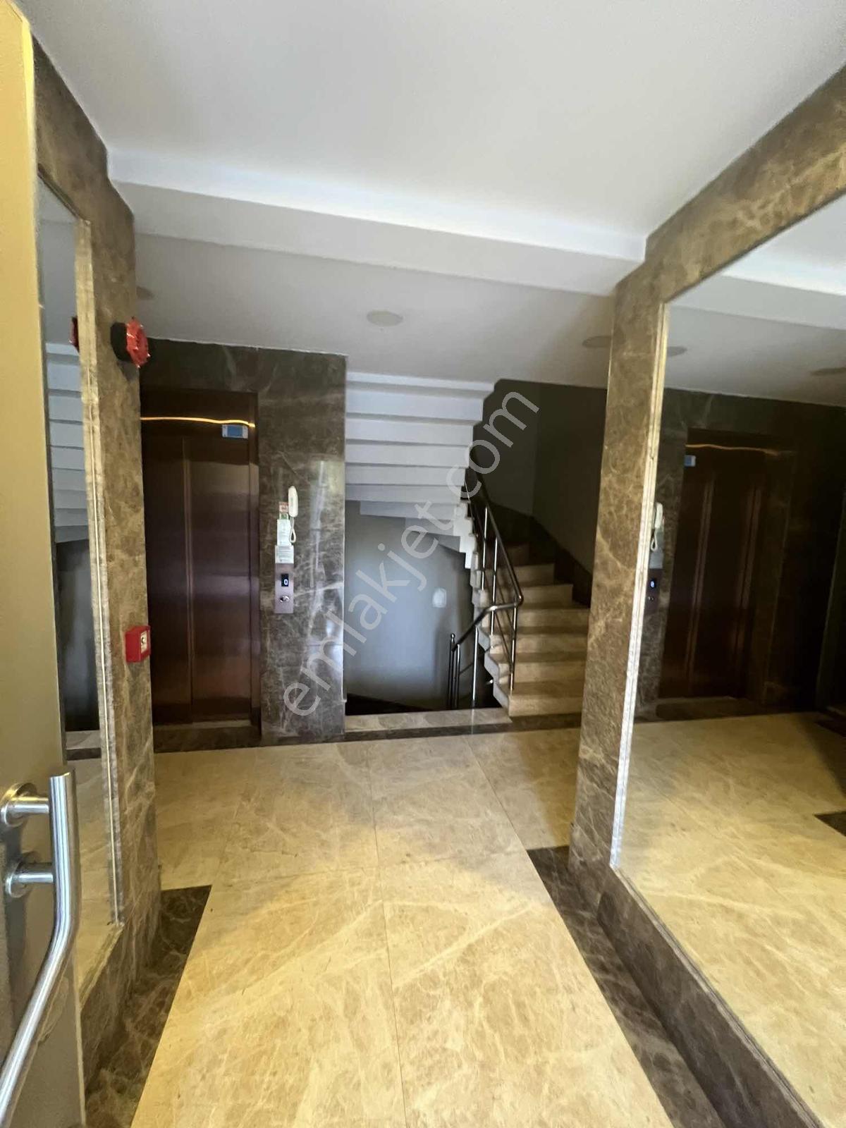 Yeşilköy Serbesti Caddesi'nde 125 M² Boş Satılık 3+1 Daire - Görsel 19