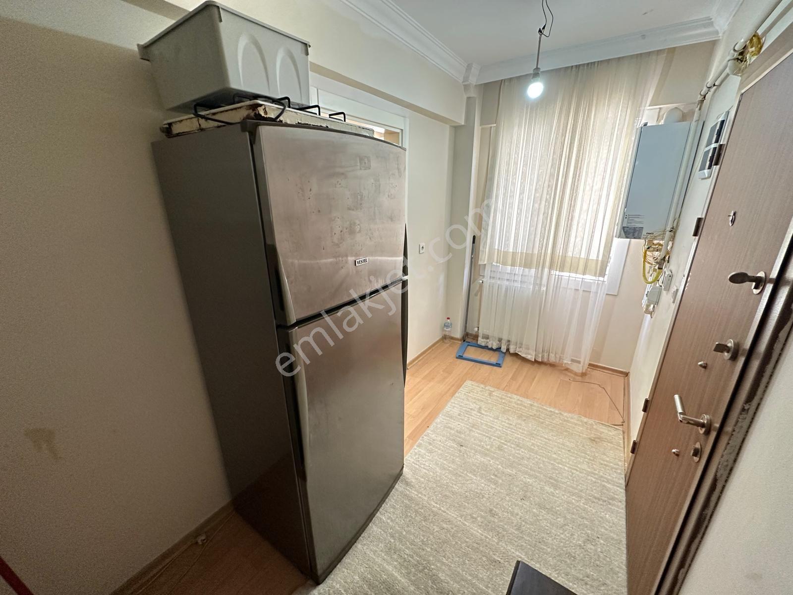 Zeki Emlak'tan Manisa Muradiye'de İstasyon Civarı Eşyalı Kiralık Daire - Görsel 8