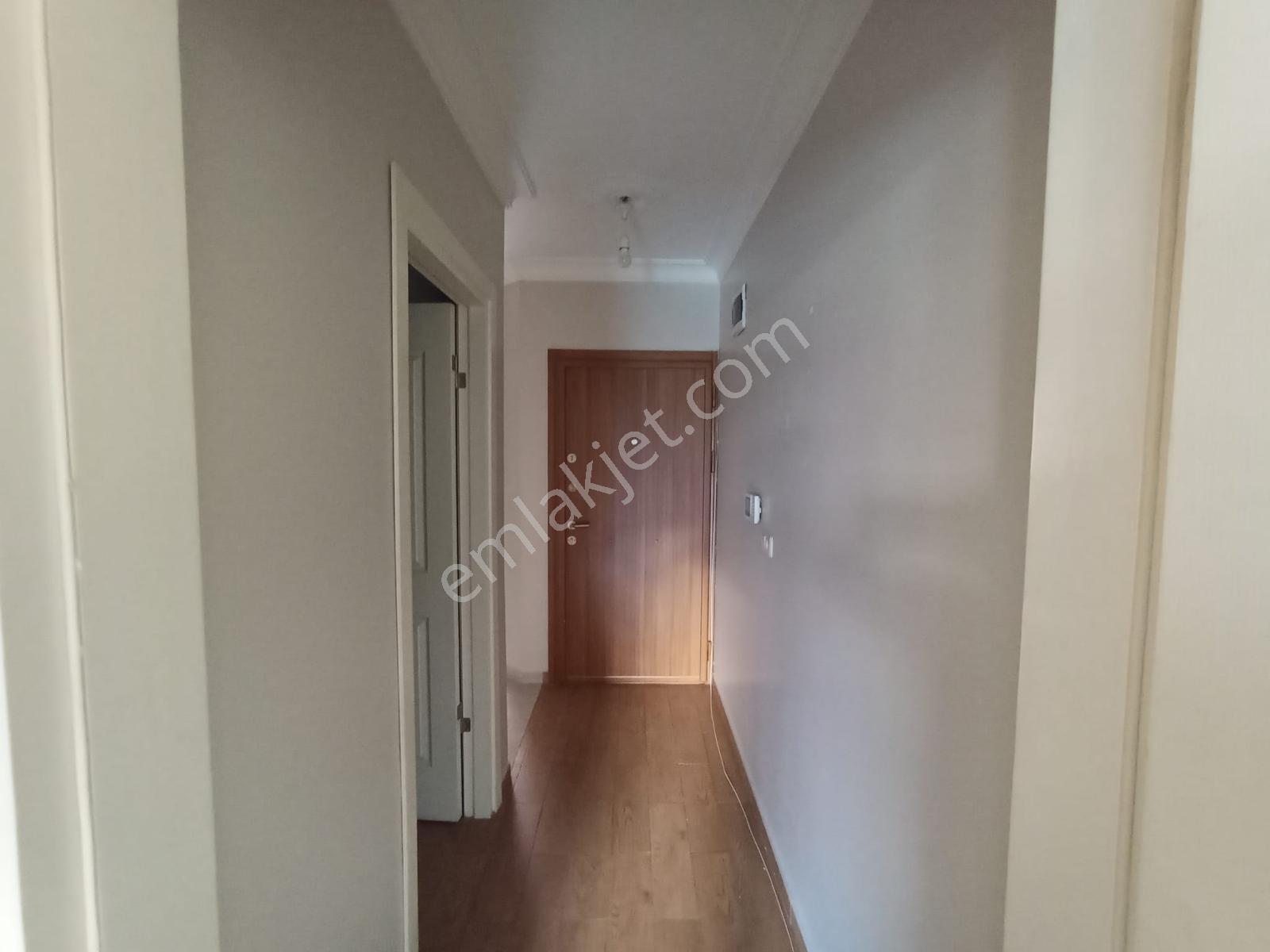 İlhan Varank Hastahanesi Poliklinikler Karşısı Kiralık 1+1 Ofis - Görsel 8