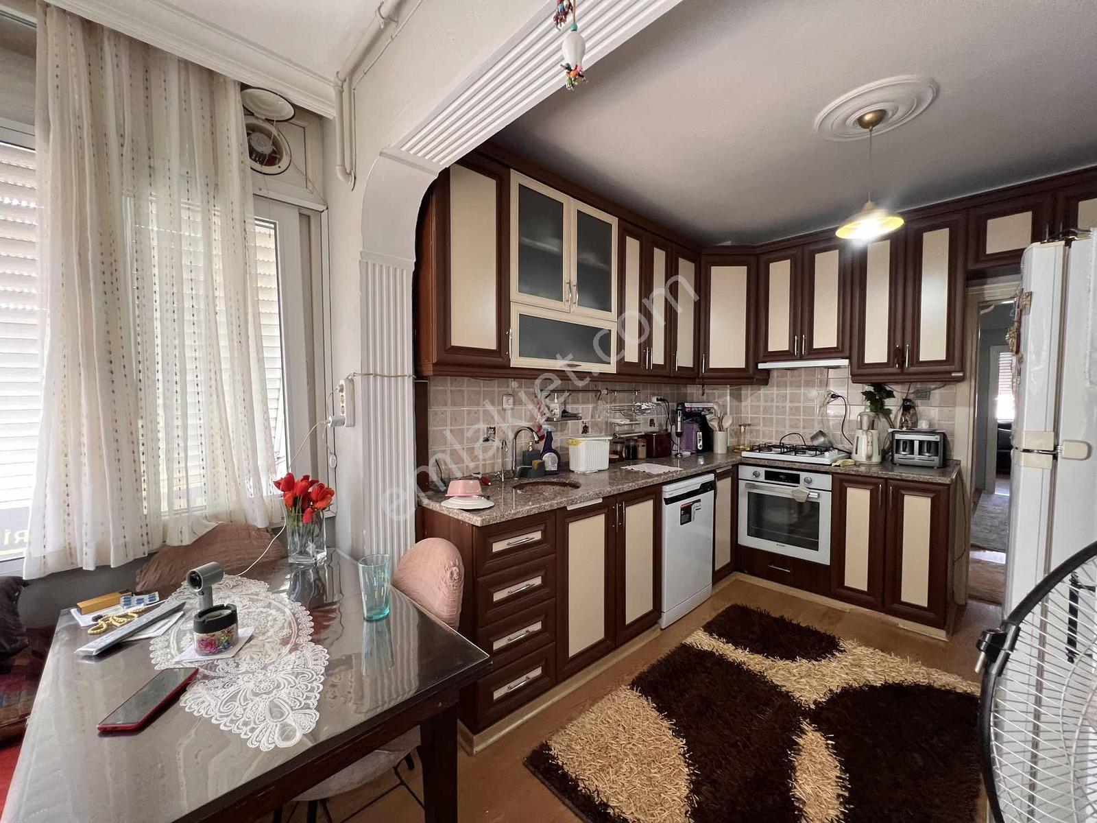 Buca Kız Kulesi Yakını 3+1 130m2 Dgazlı Satılık Bakımlı Daire - Görsel 25
