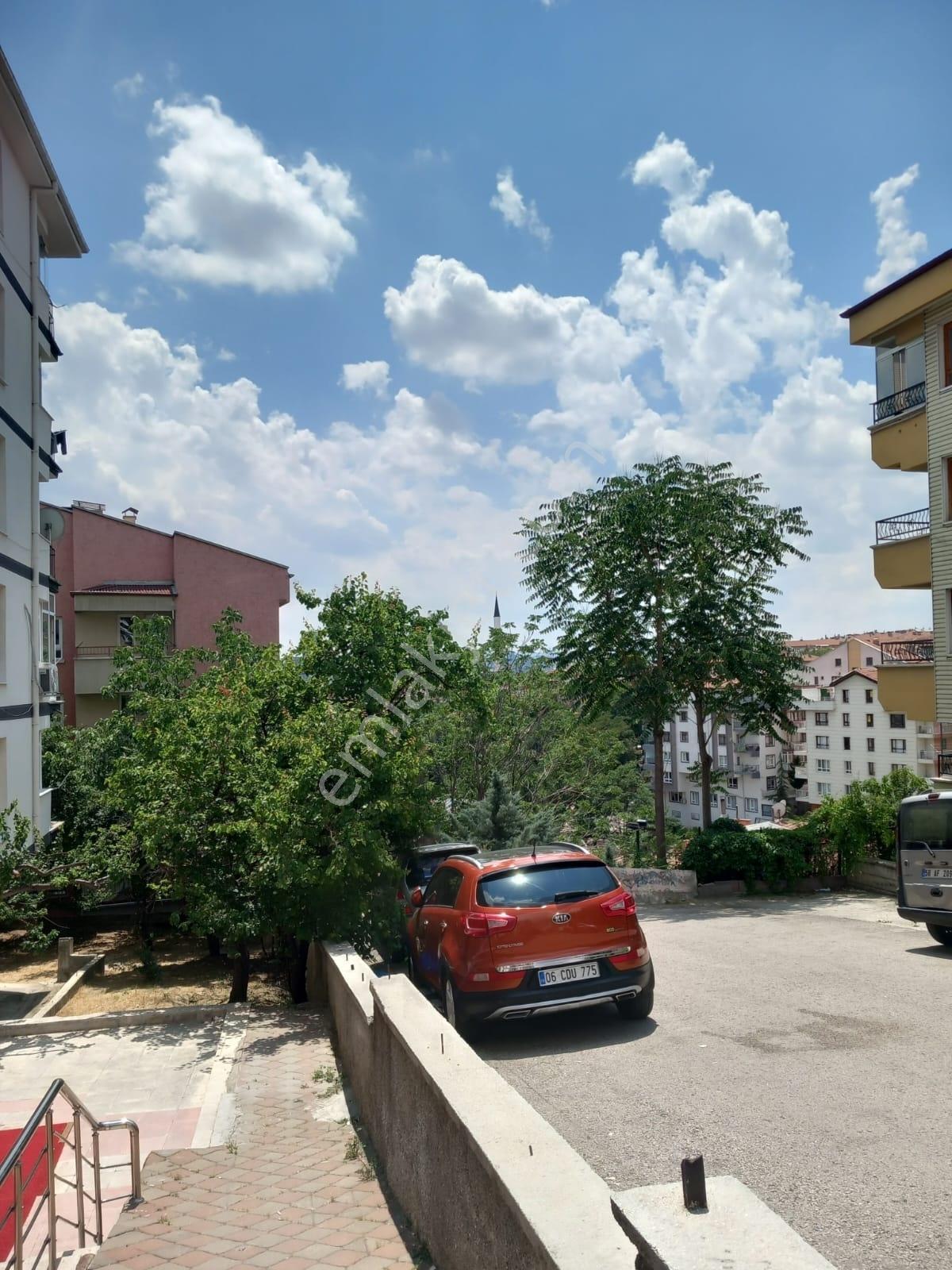 Karargahtepede Y.giriş Manzaralı 2+1 80m2 Kiralık Daire - Görsel 5