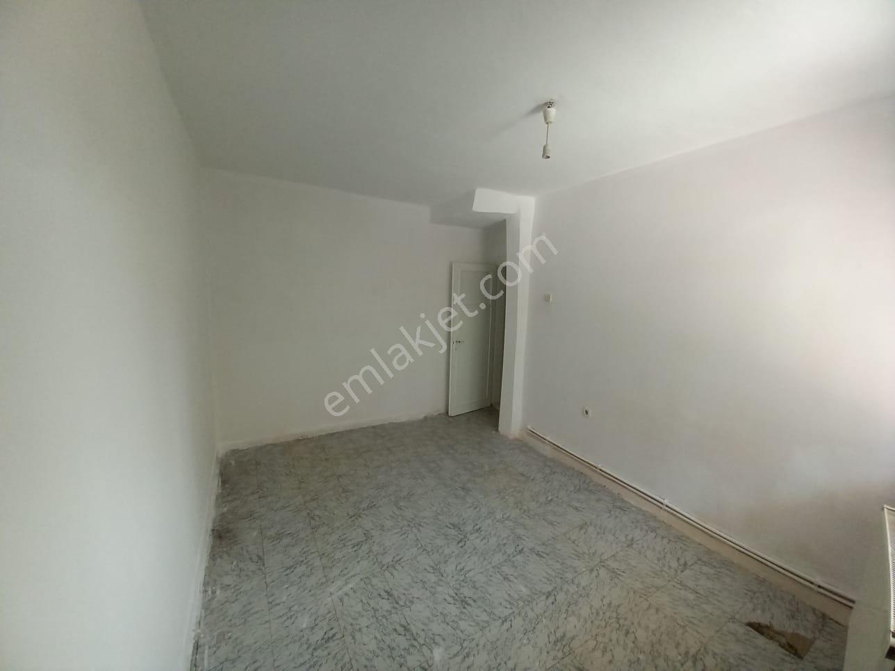 Karargahtepede Y.giriş Manzaralı 2+1 80m2 Kiralık Daire - Görsel 14