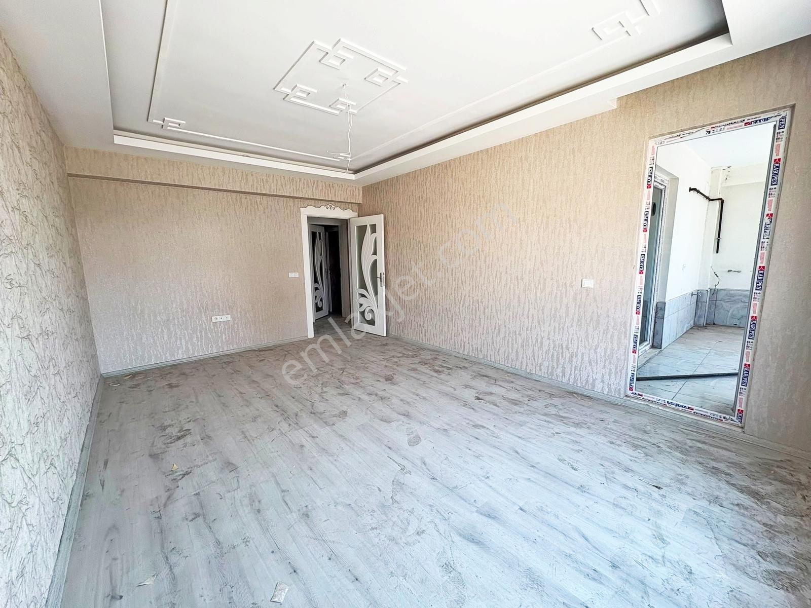 Alpaslan'da Fıstıklık Karşısı Sıfr Yerden Istma Geniş Balkon 2+1 - Görsel 22