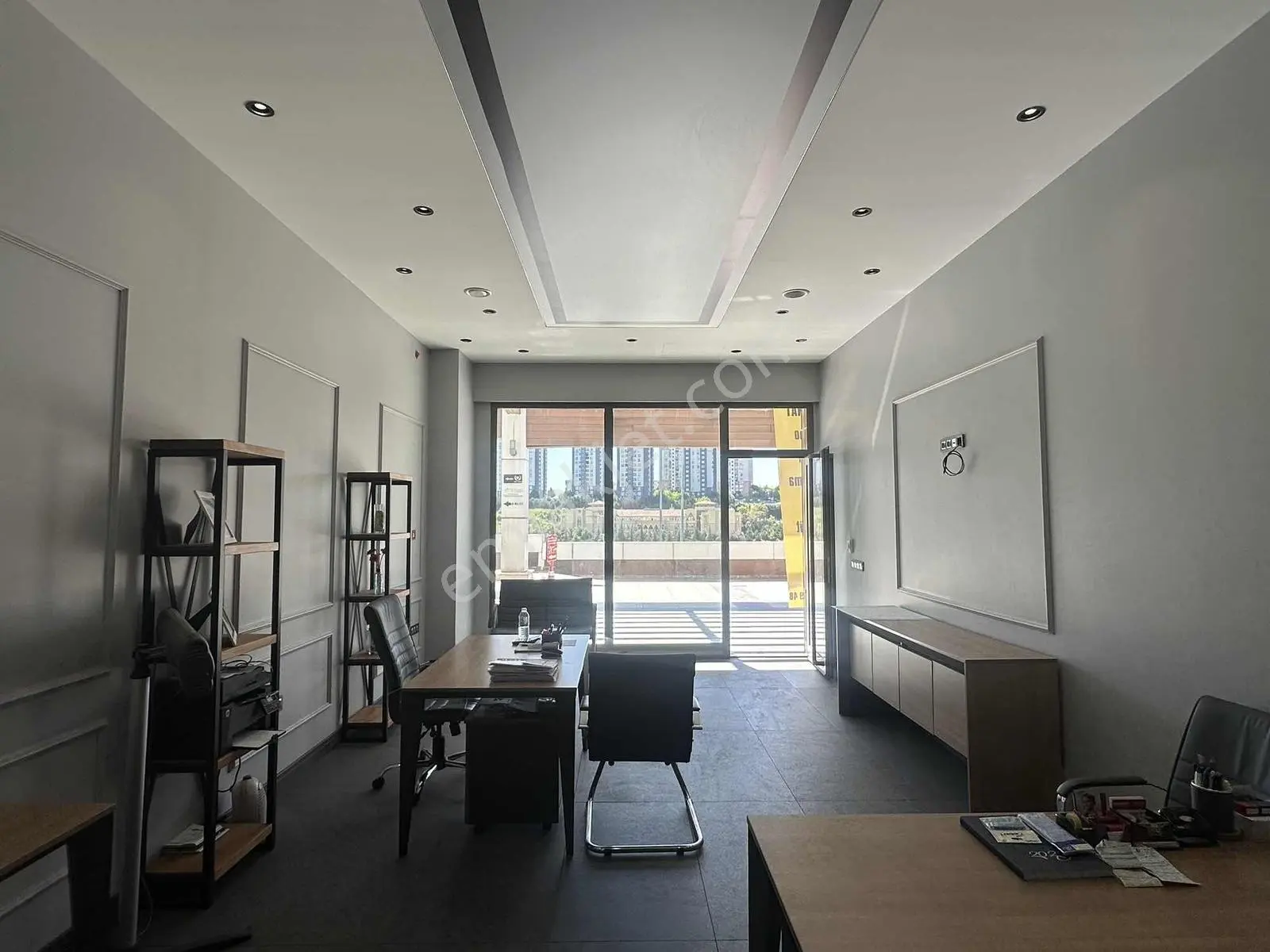 Kayaşehir Giriş Cadde Dükkanları 70m2 Full Yapılı Satılık İşyeri - Görsel 3